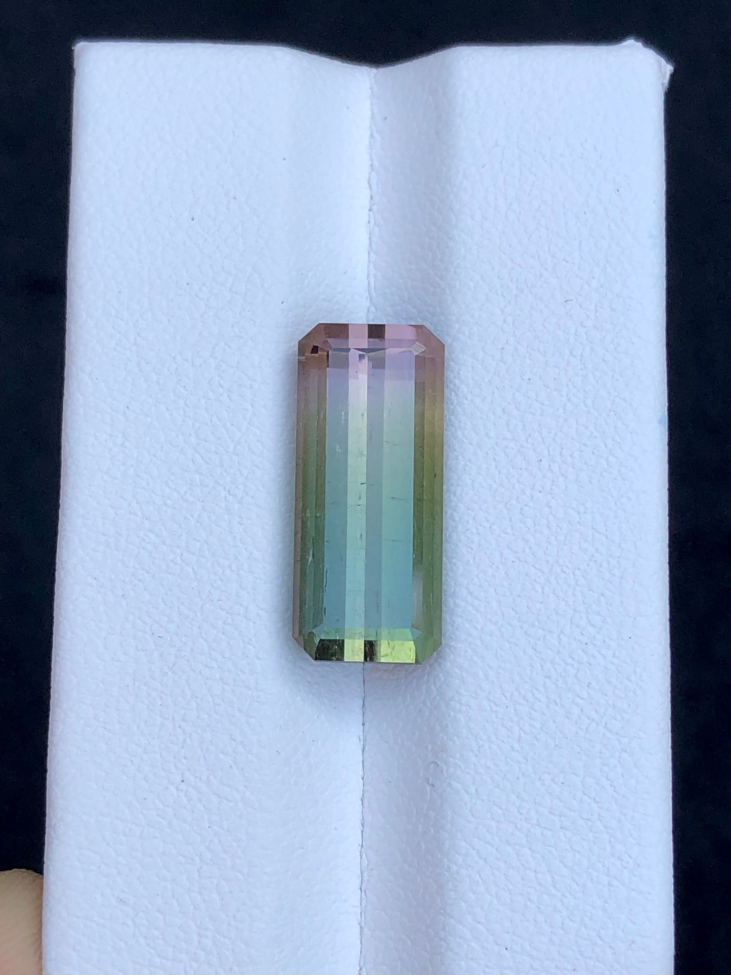 Bi colour tourmaline 9.30 carat