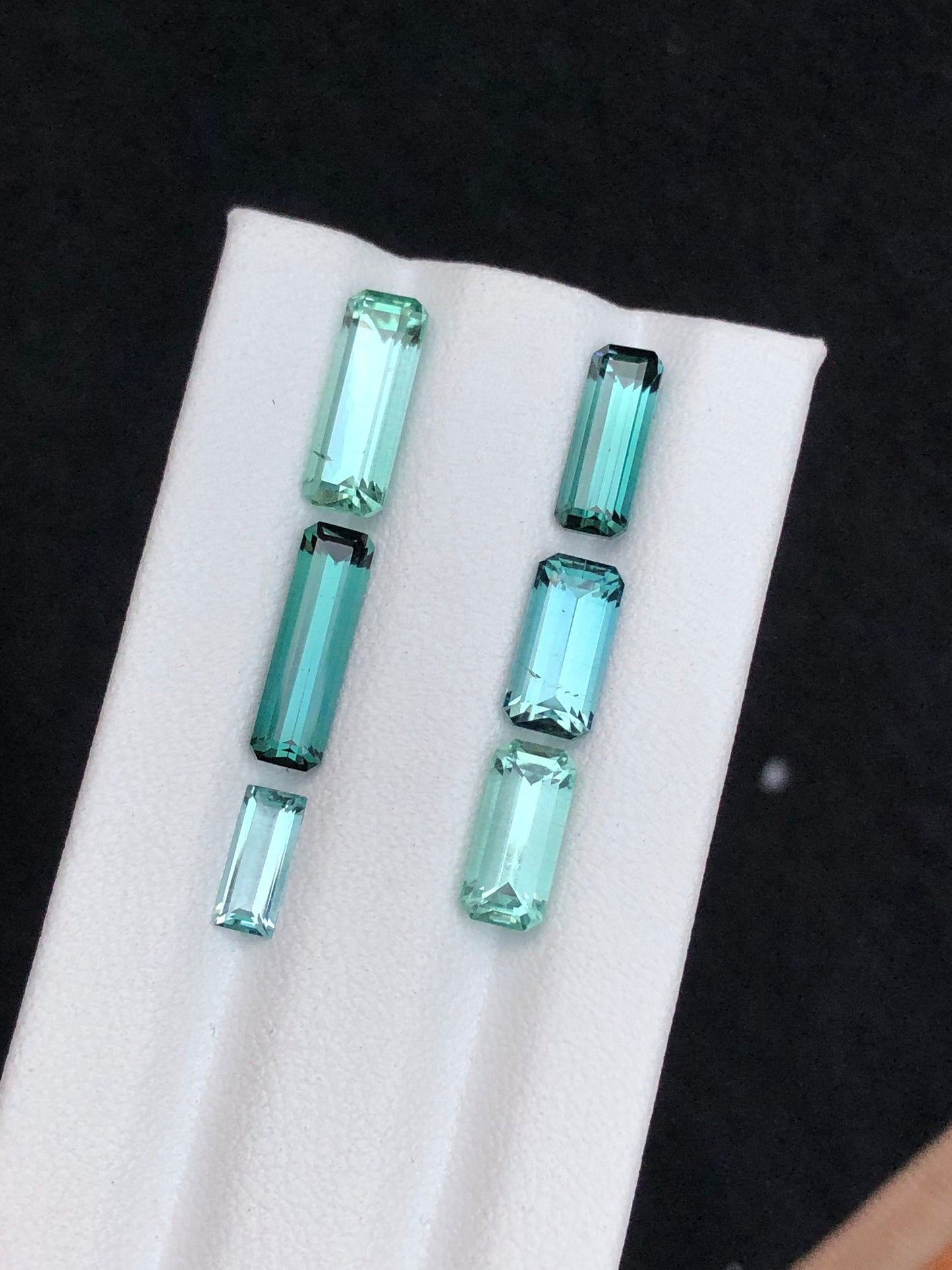 Blue tourmalines natural 8.40 carats origin Afghanistan