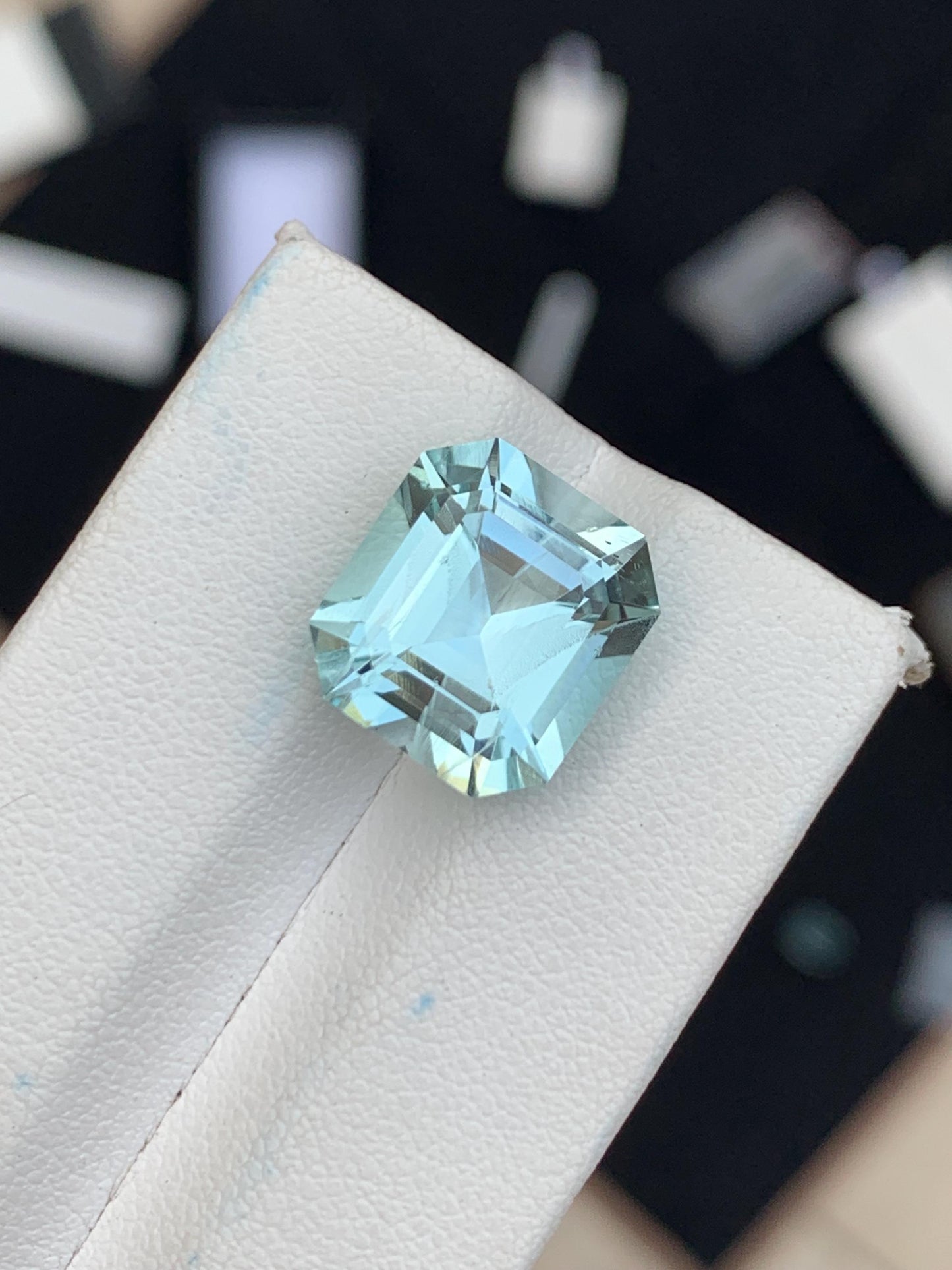 8.80 ct aquamarine faceted 13*12*9mm