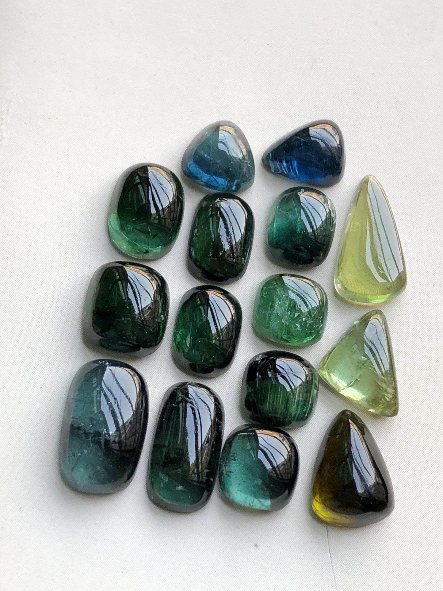 38 carats tourmaline cabochons lot origin Afghanistan kunar mine