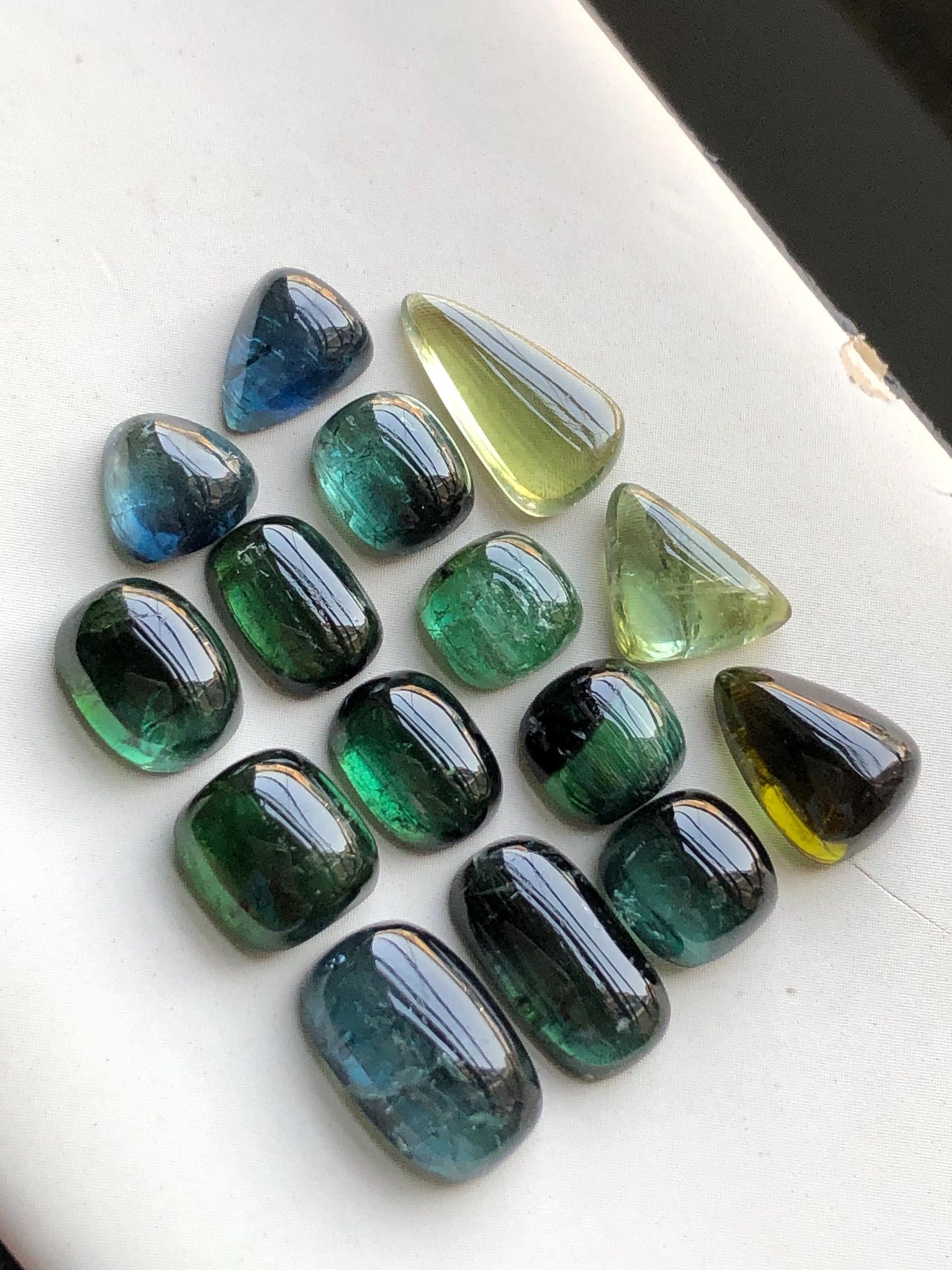 38 carats tourmaline cabochons lot origin Afghanistan kunar mine