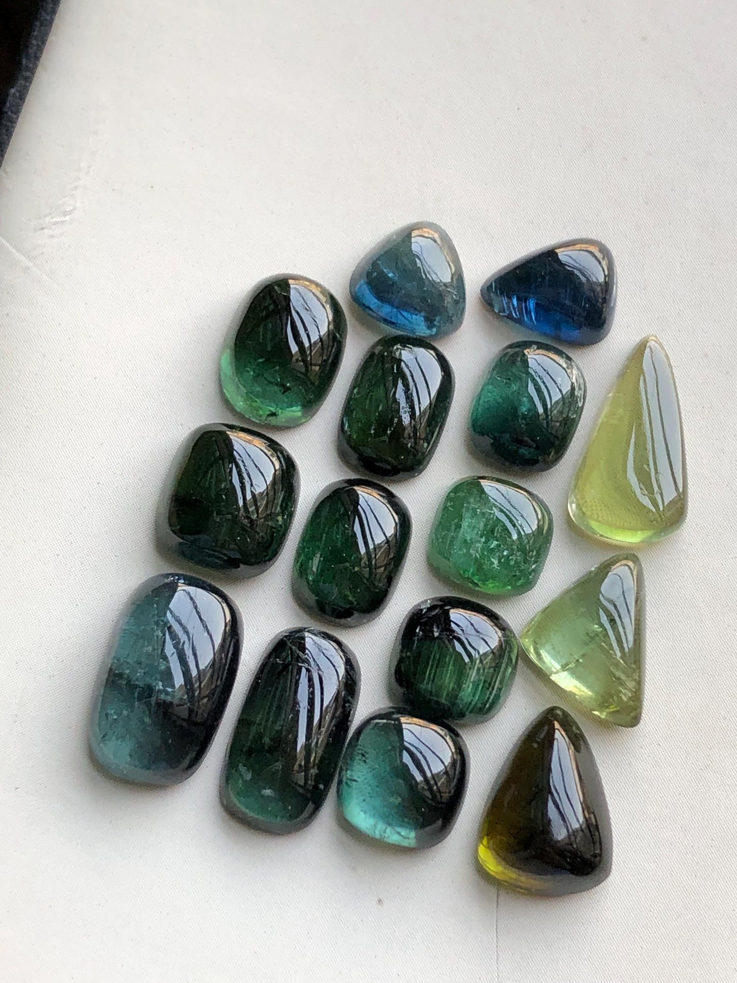 38 carats tourmaline cabochons lot origin Afghanistan kunar mine