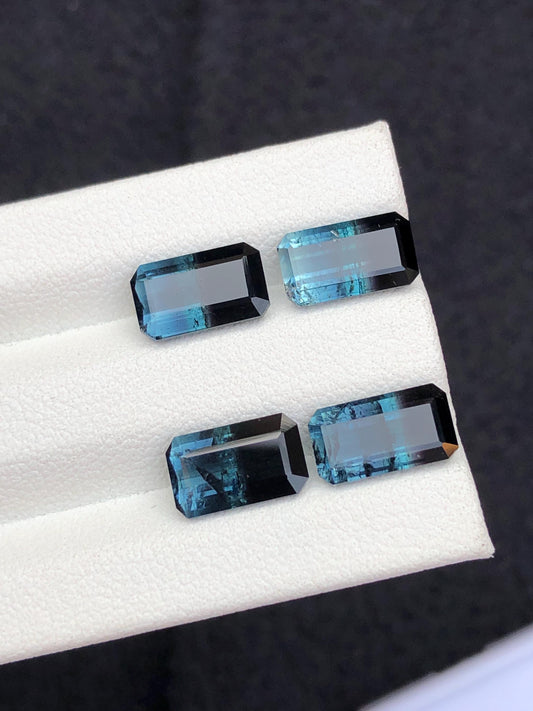 8.70 carats Unique tourmaline pairs