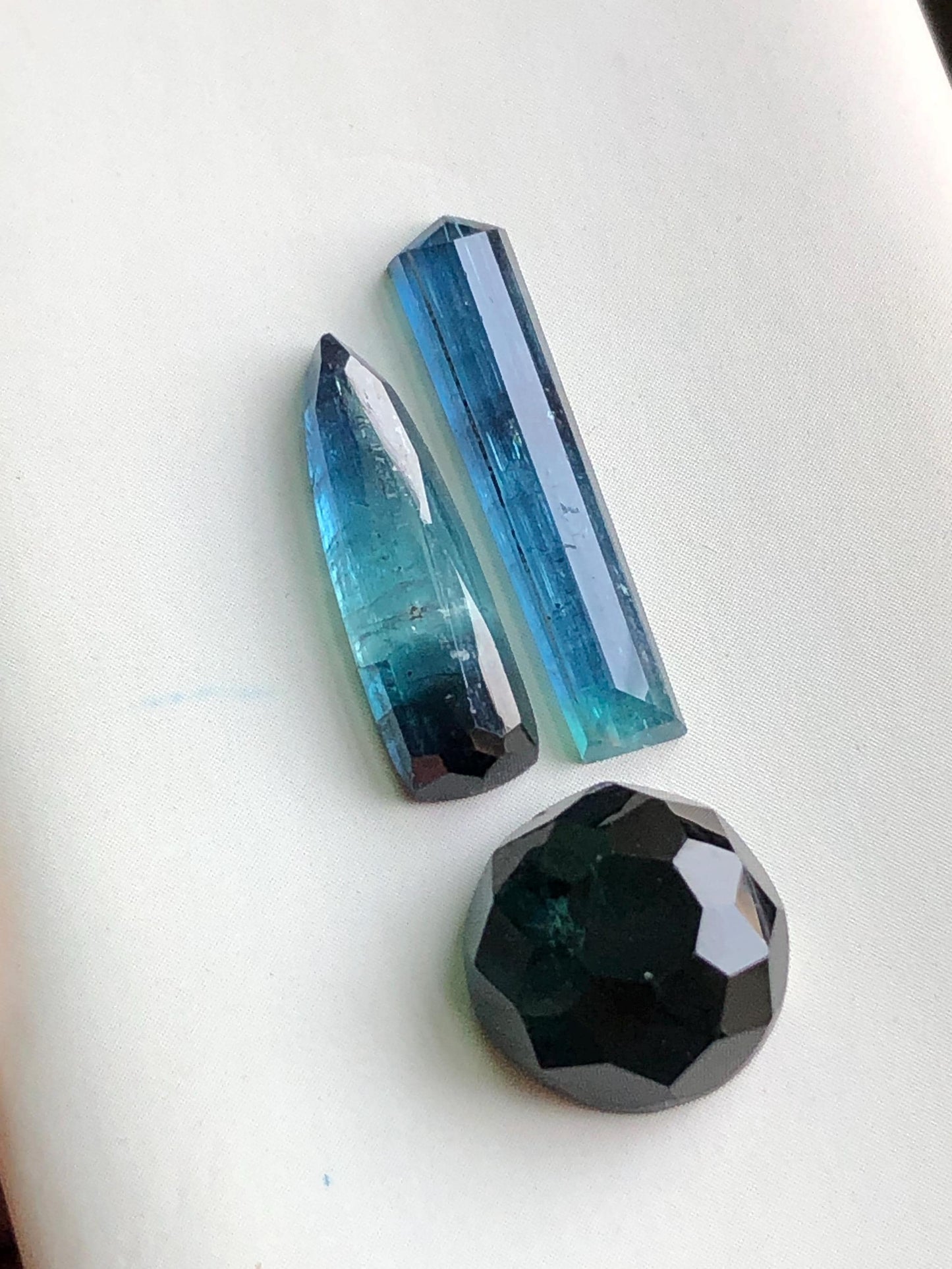 15 carats Blue tourmaline rose cuts perfect for pendant