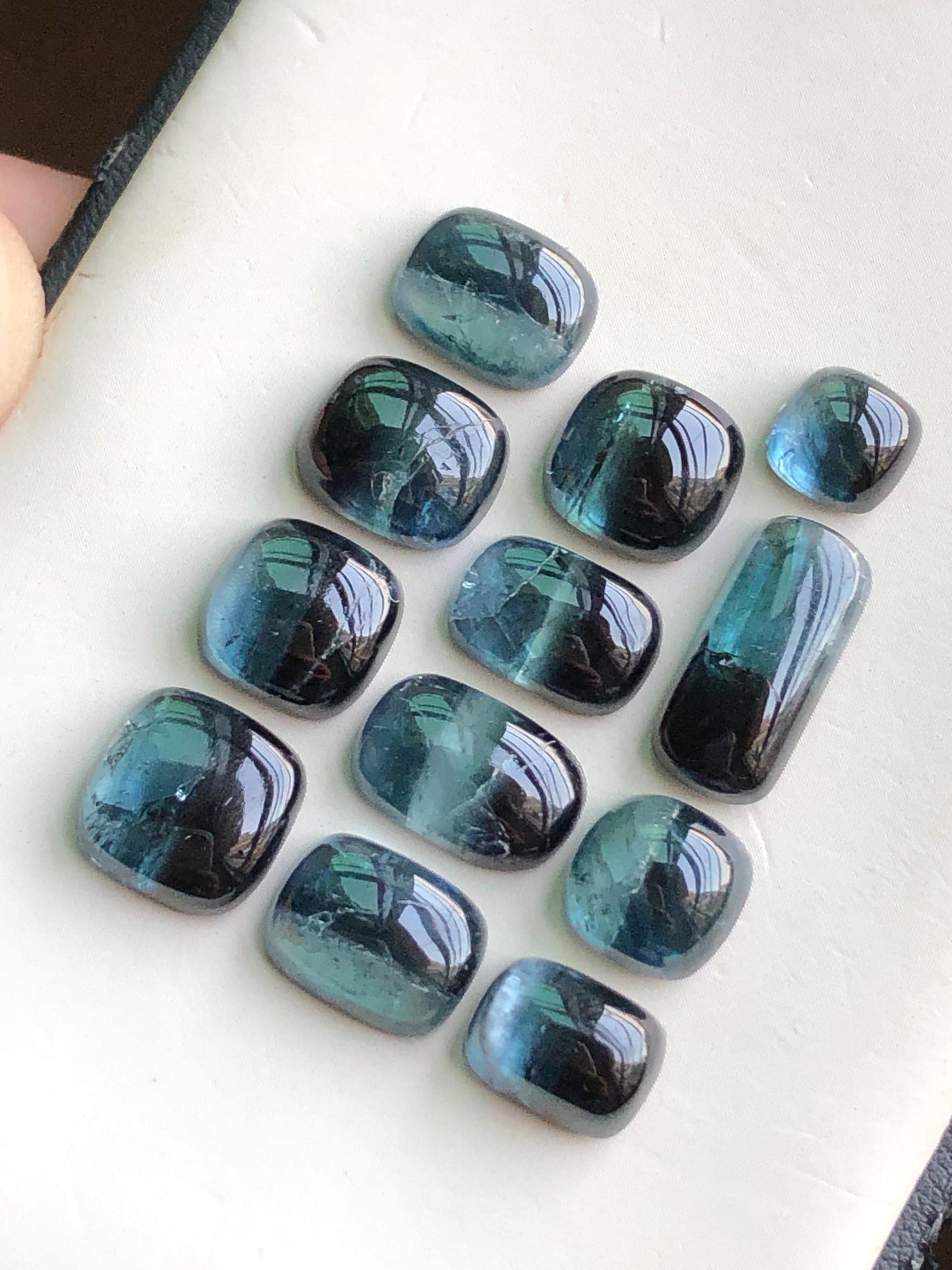 45.50 carats Bi colour tourmaline cabochons lot origin Afghanistan