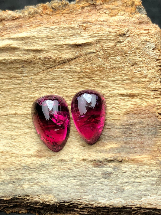 Natural pink tourmaline pair cabochon 6.50 carats