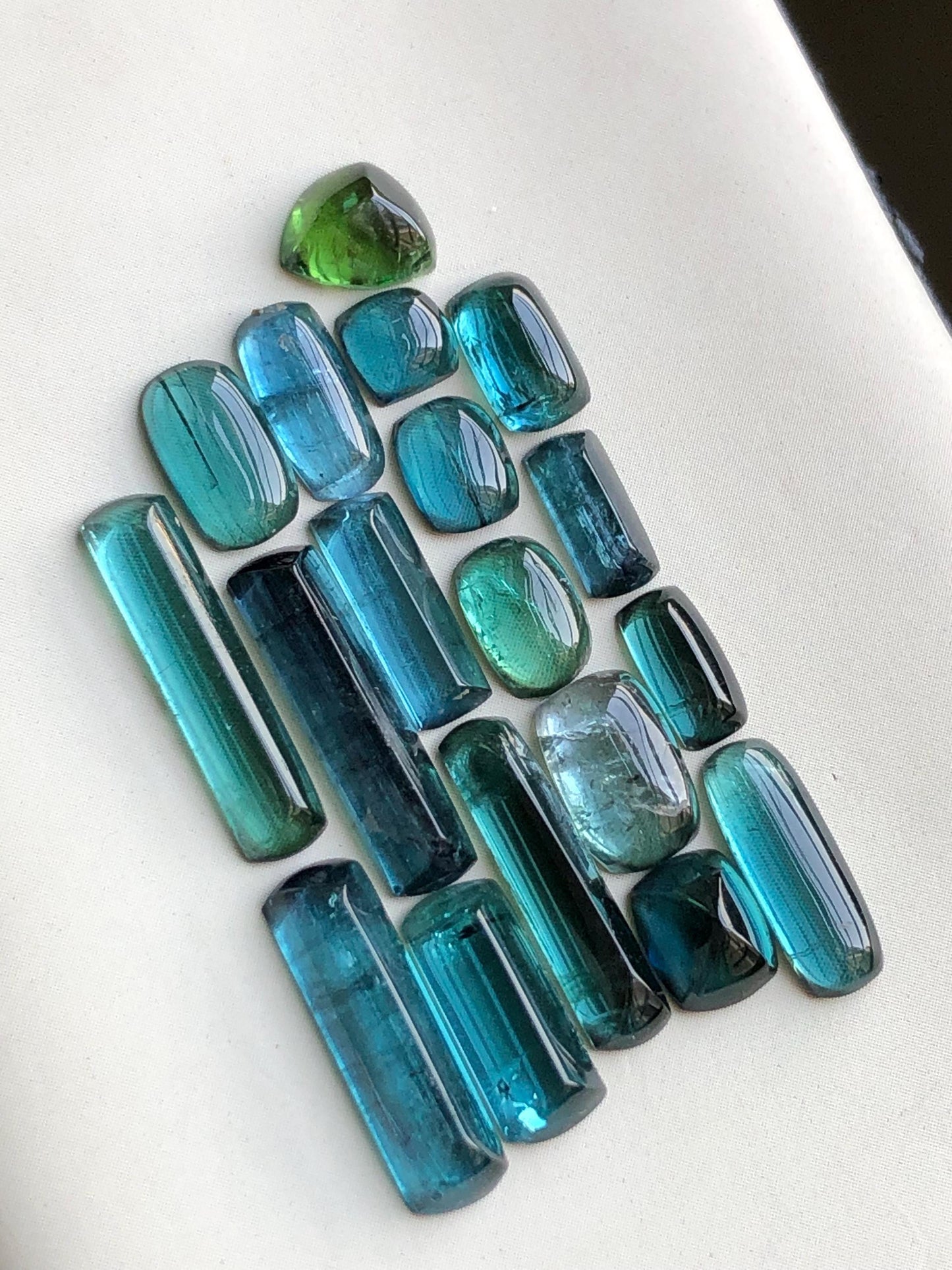 22.50 carats Blue tourmaline cabochons lot origin Afghanistan kunar mine