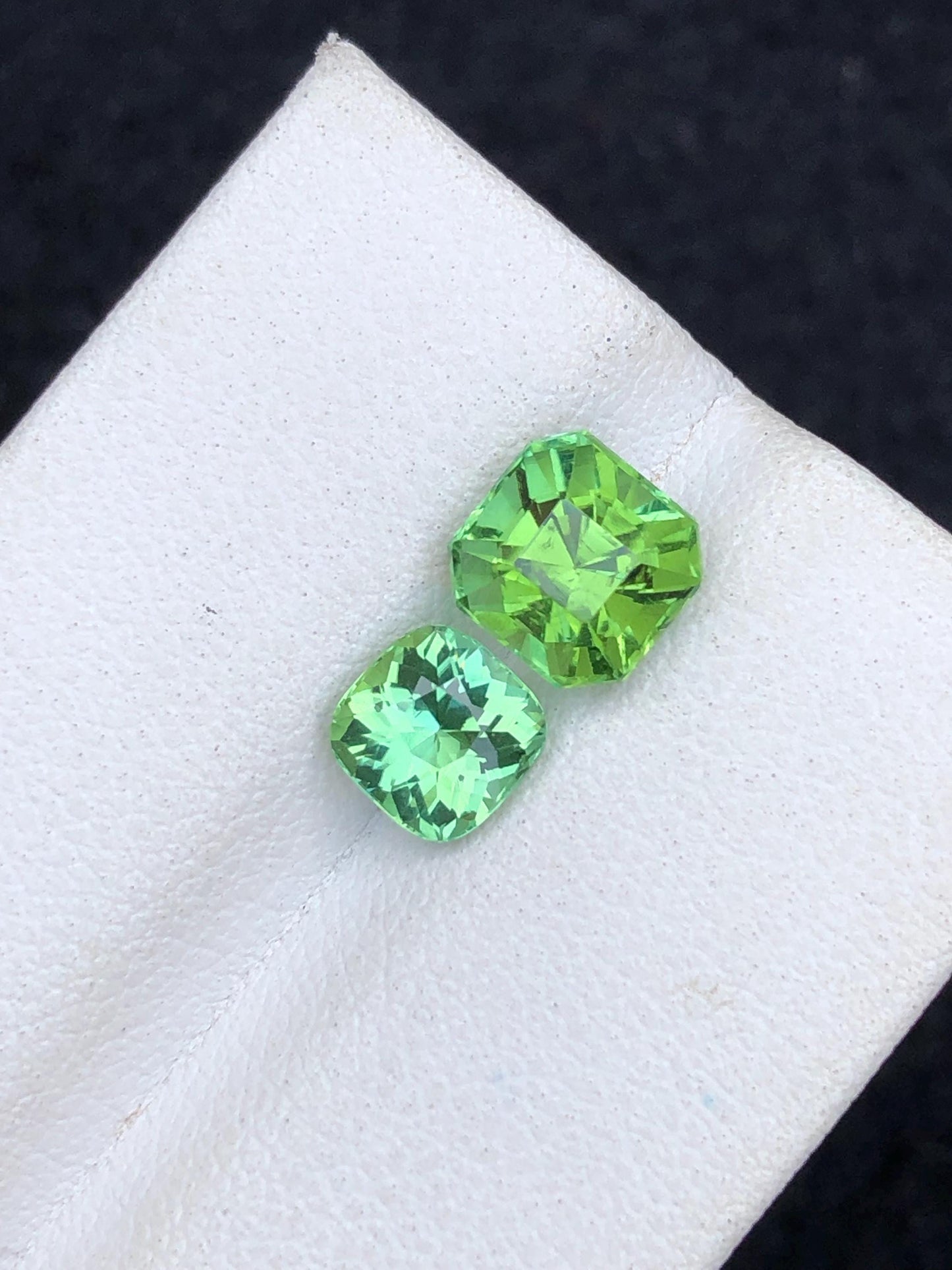 3 carats Green tourmaline origin Afghanistan