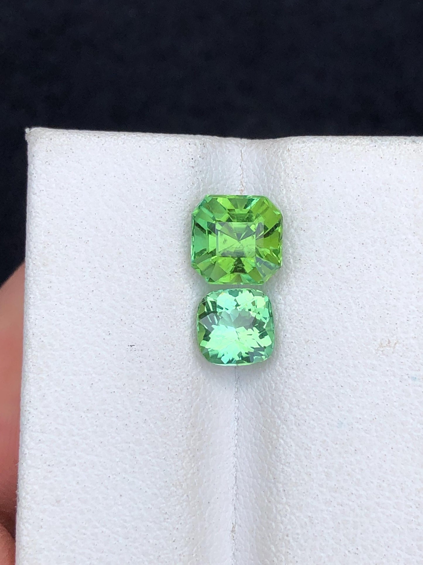 3 carats Green tourmaline origin Afghanistan