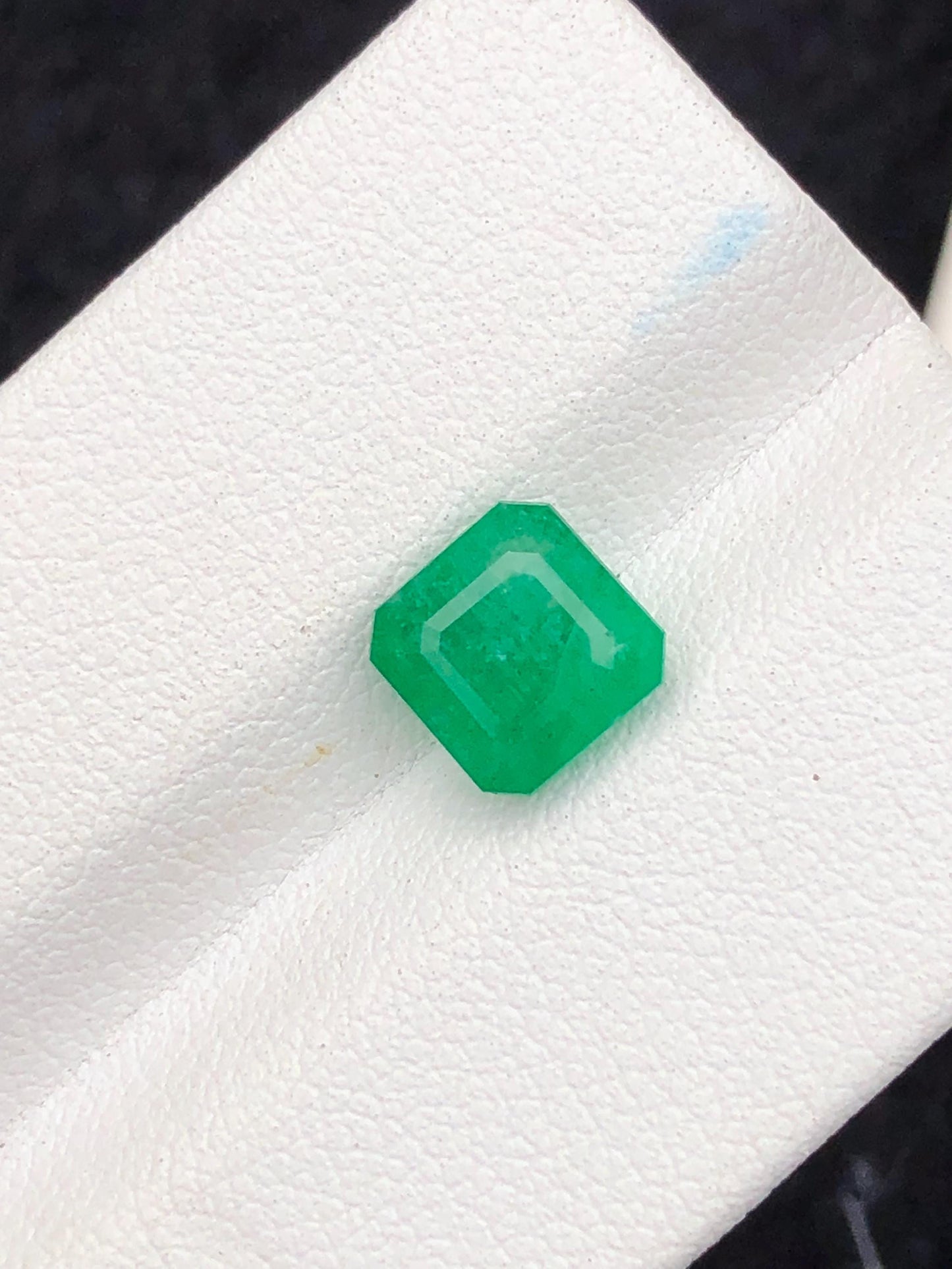 2.20 carat Natural emerald from swat