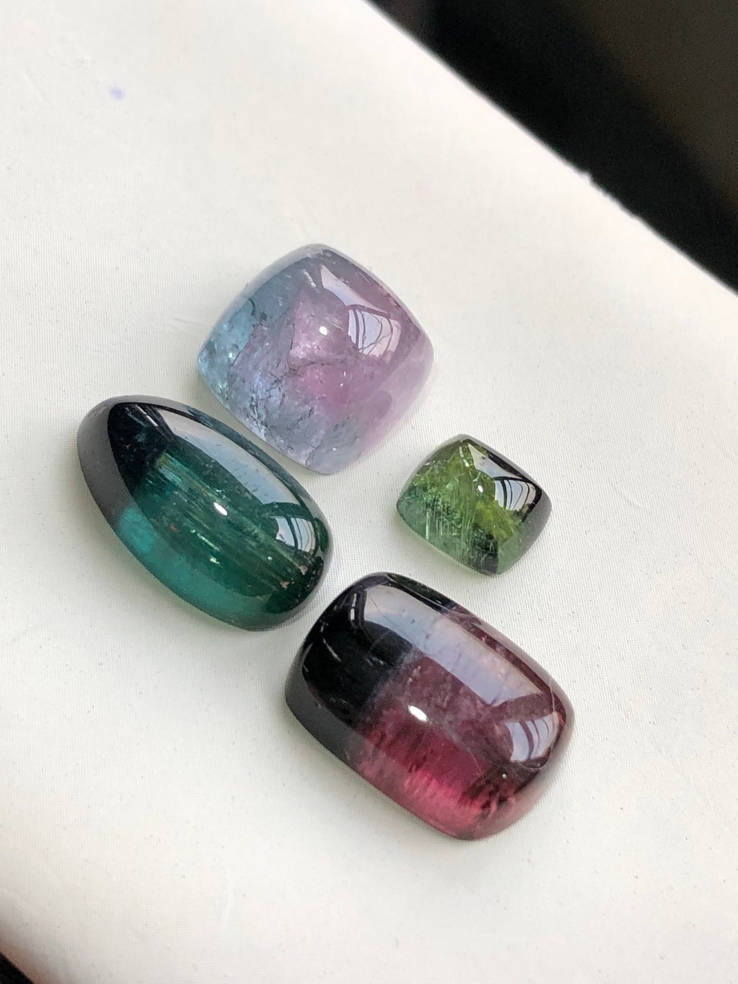 Tourmaline cabochons 31 carats natural origin Afghanistan