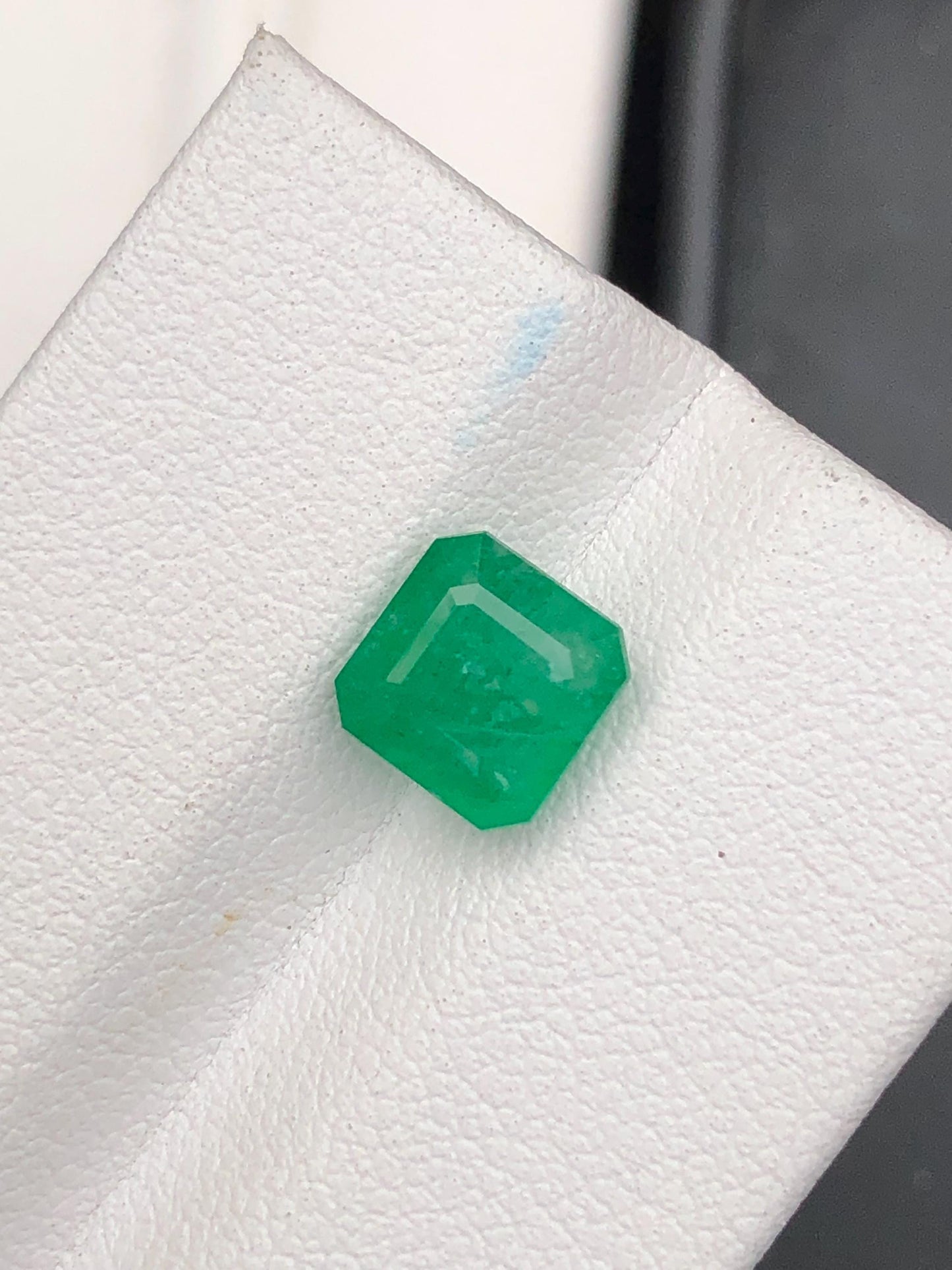 2.20 carat Natural emerald from swat