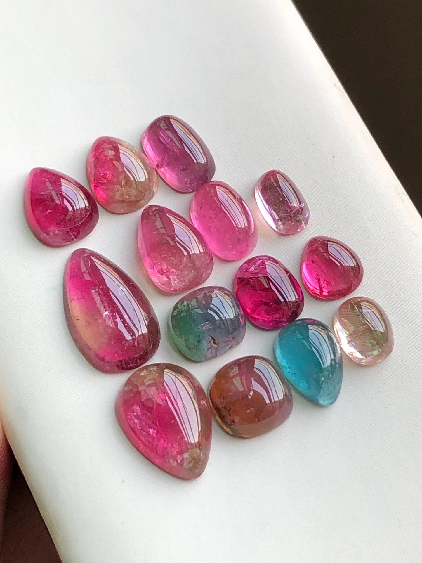 26.60 carats Bi colour and pink Tourmaline cabochons lot origin Afghanistan kunar mine