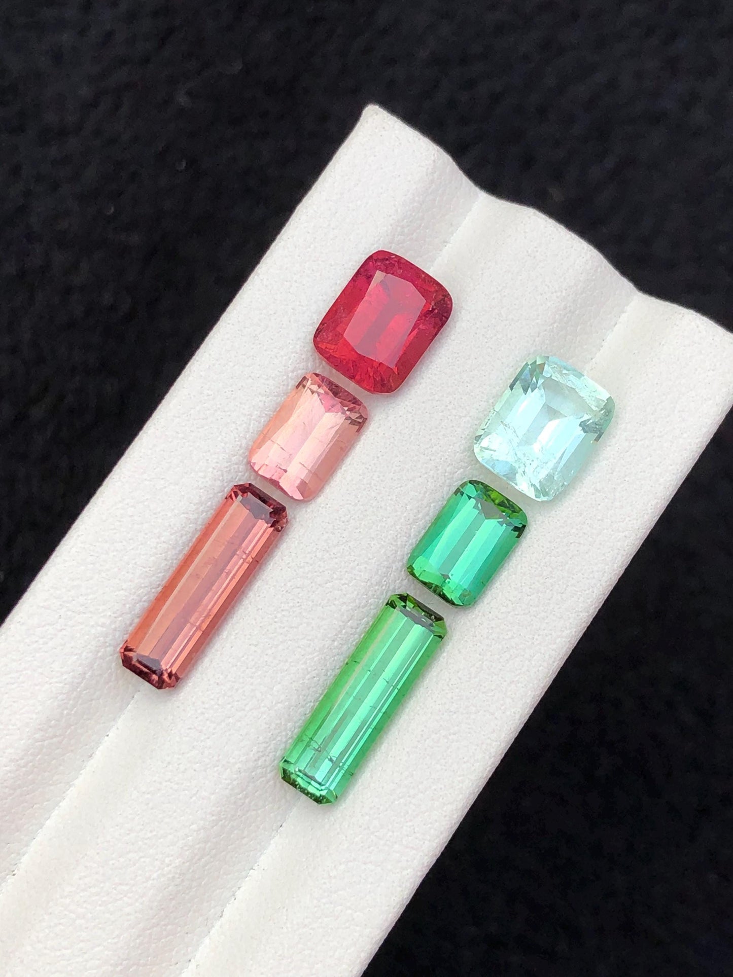 14.30 carats Face Top reverse tourmaline pairs origin Afghanistan