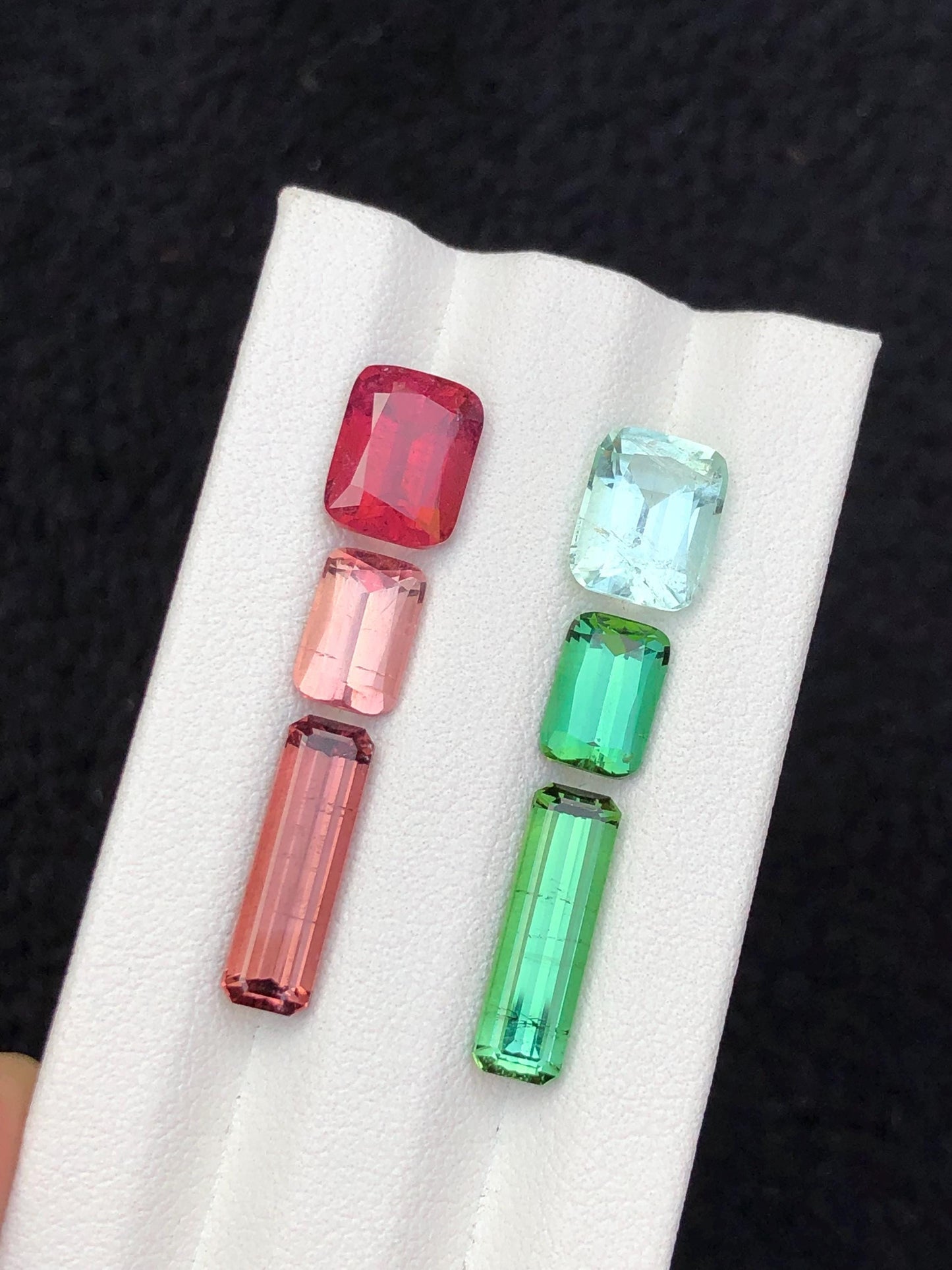 14.30 carats Face Top reverse tourmaline pairs origin Afghanistan