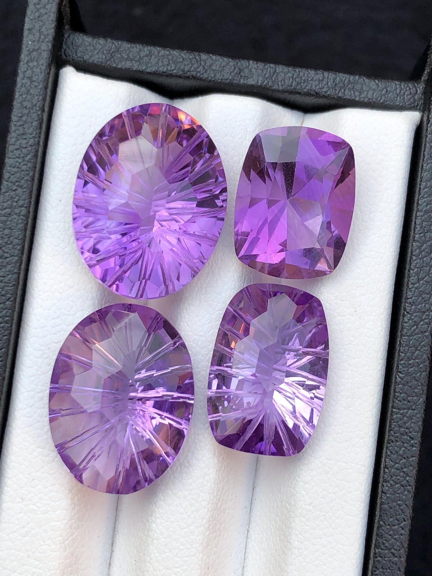 31.50 carats Faceted amythyst lot