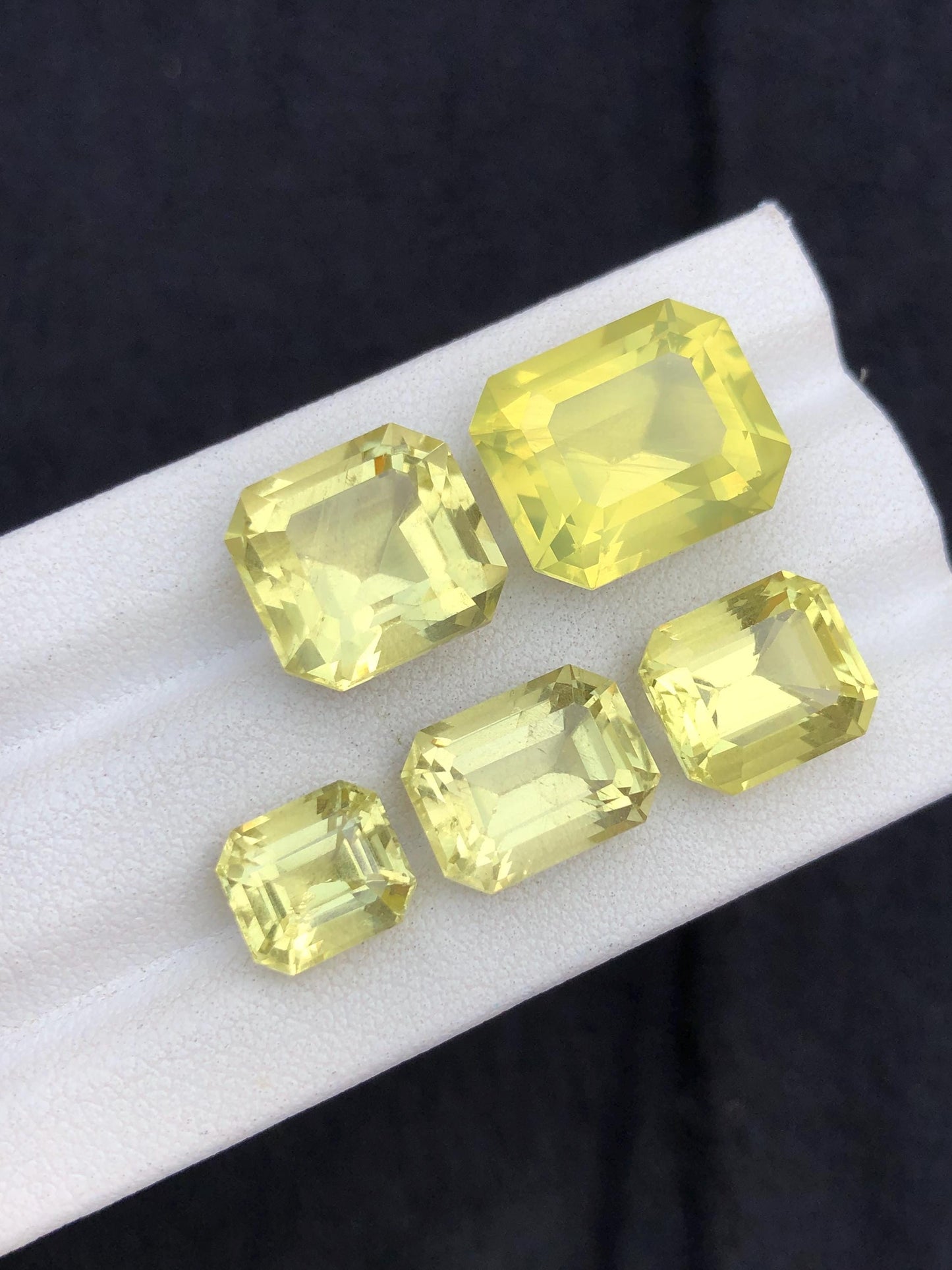 32 carats Faceted Citrine lot