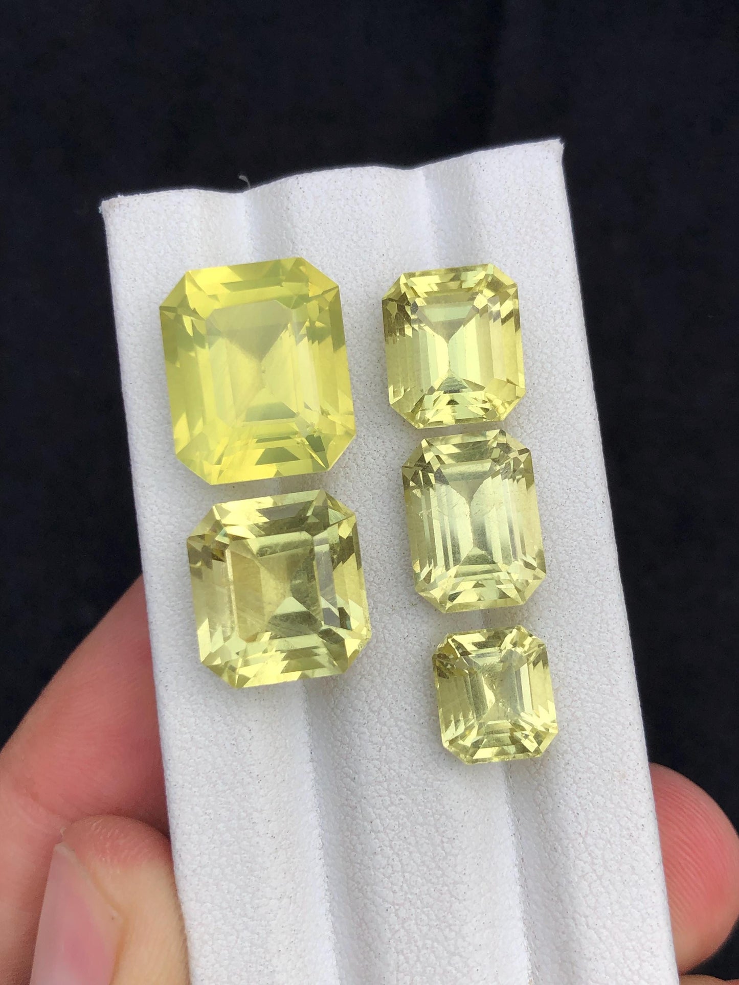 32 carats Faceted Citrine lot