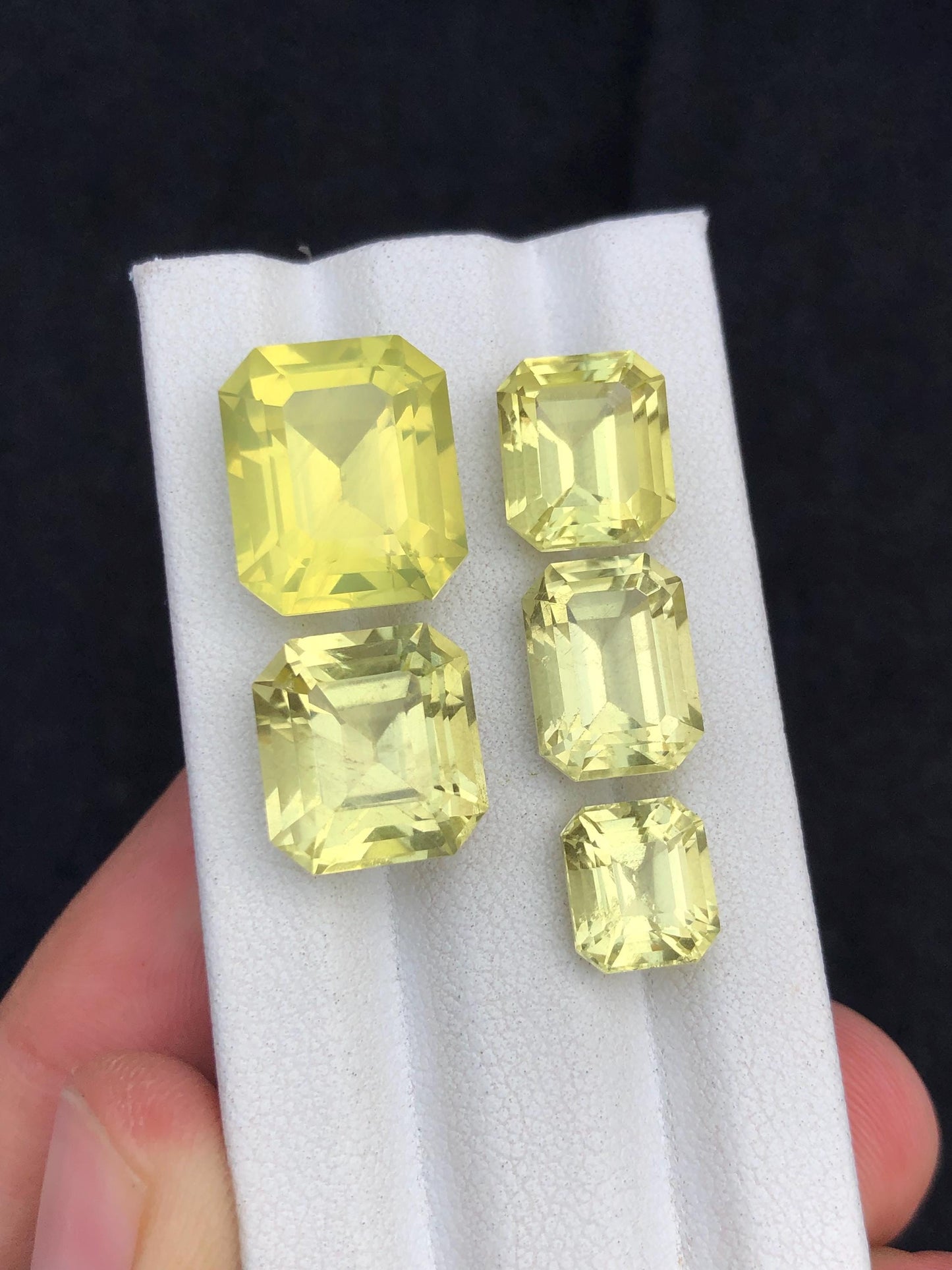 32 carats Faceted Citrine lot