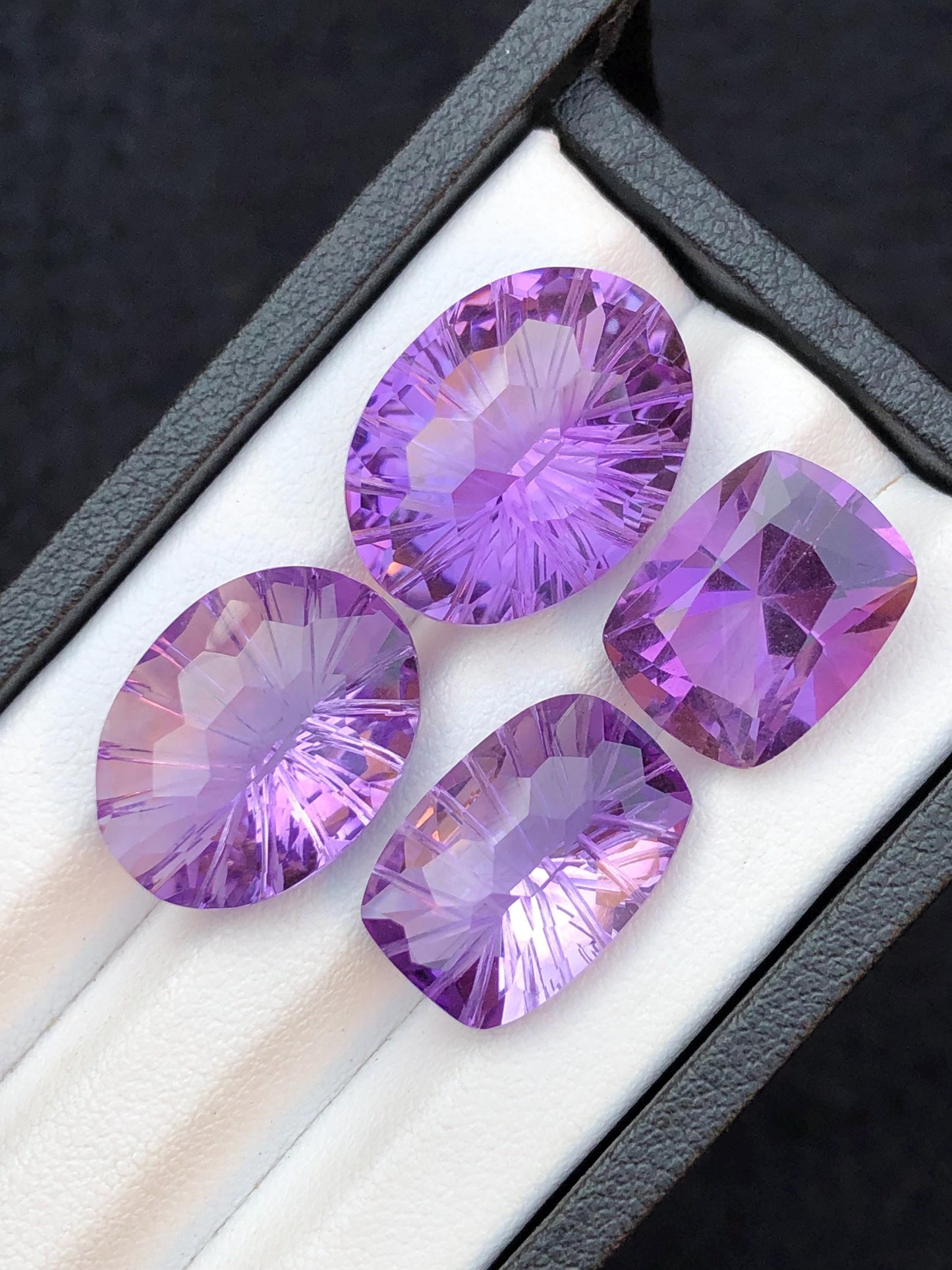 31.50 carats Faceted amythyst lot