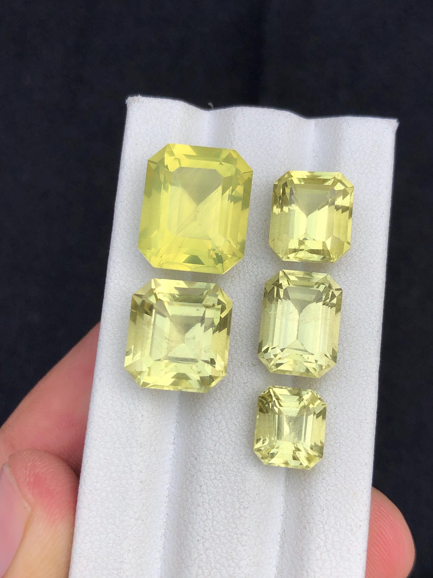 32 carats Faceted Citrine lot