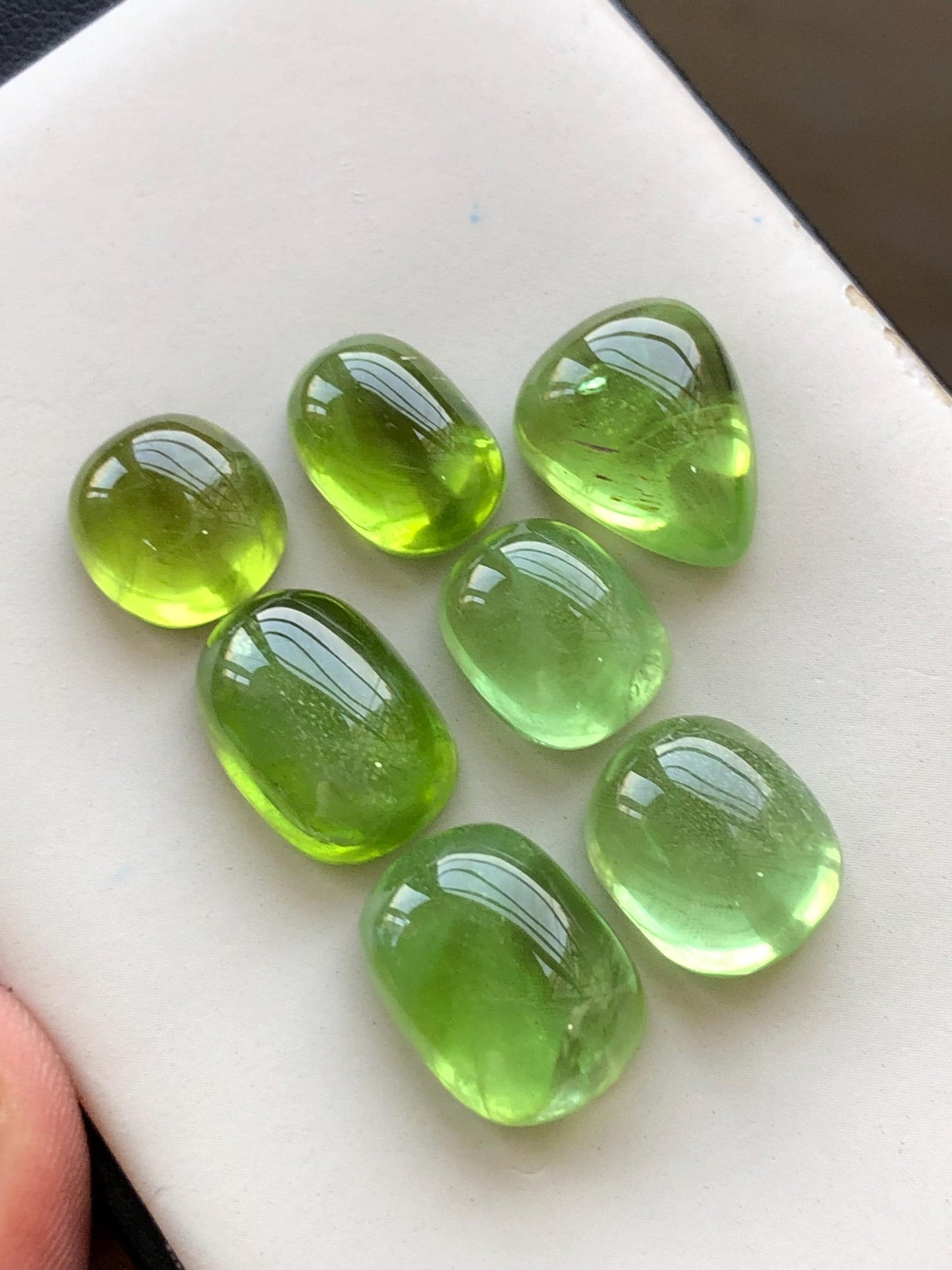 73.20 carats Peridot cabochons lot origin Pakistan