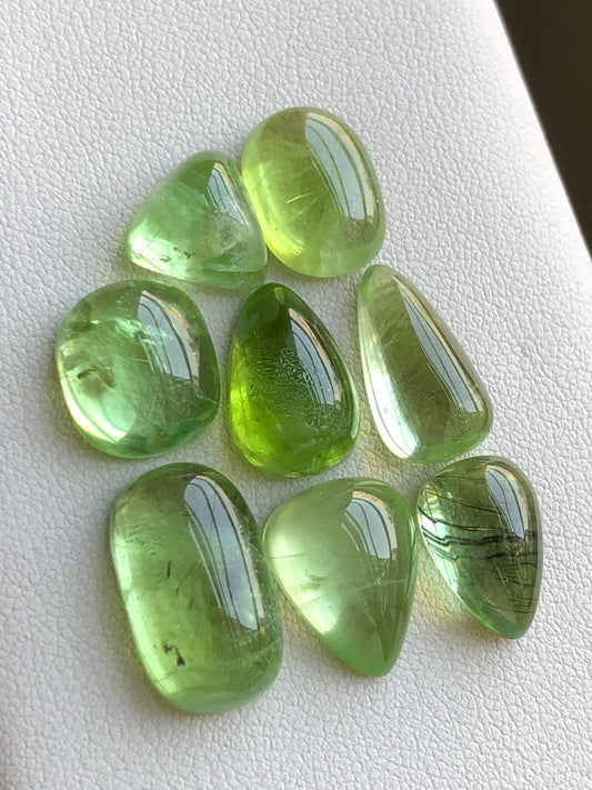 65 carats Peridot cabochons lot origin Pakistan