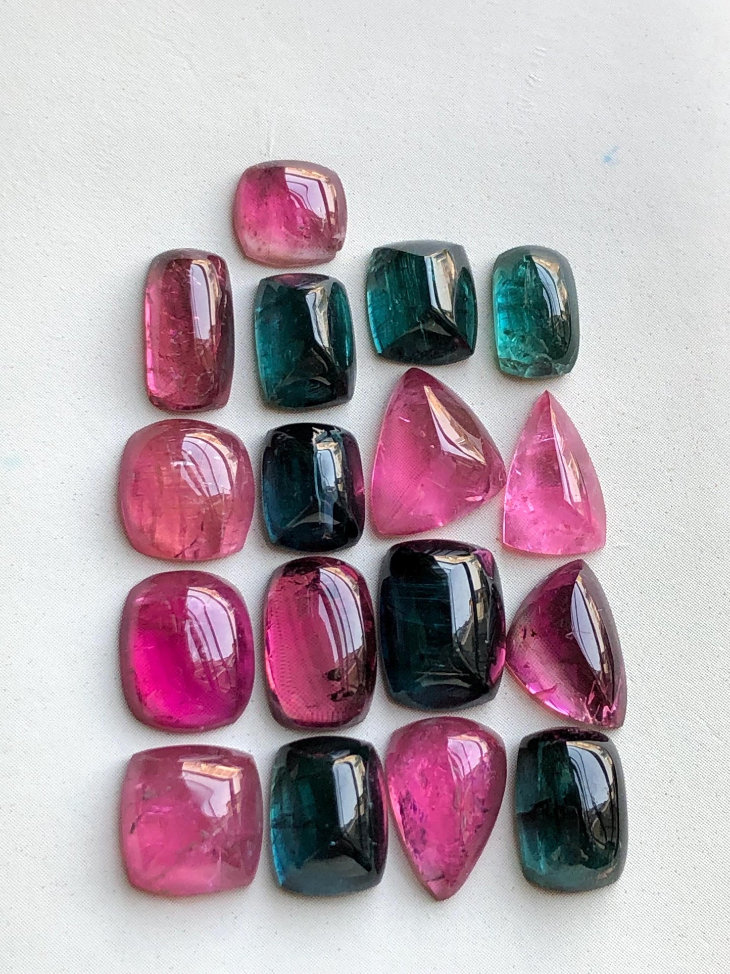 33 carats Multi colours tourmaline cabochons lot origin Afghanistan kunar mine