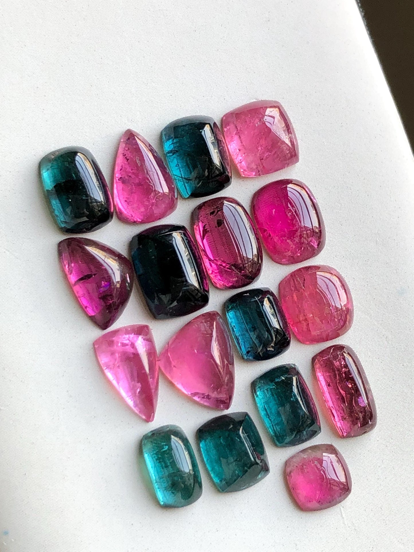 33 carats Multi colours tourmaline cabochons lot origin Afghanistan kunar mine