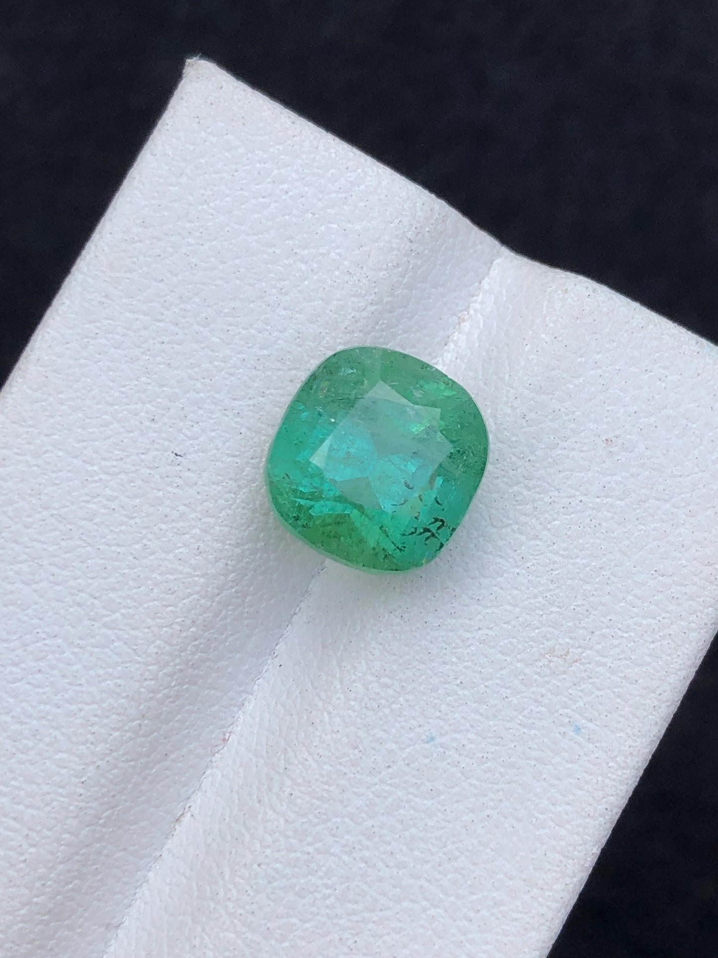 5 carats green tourmaline origin Afghanistan