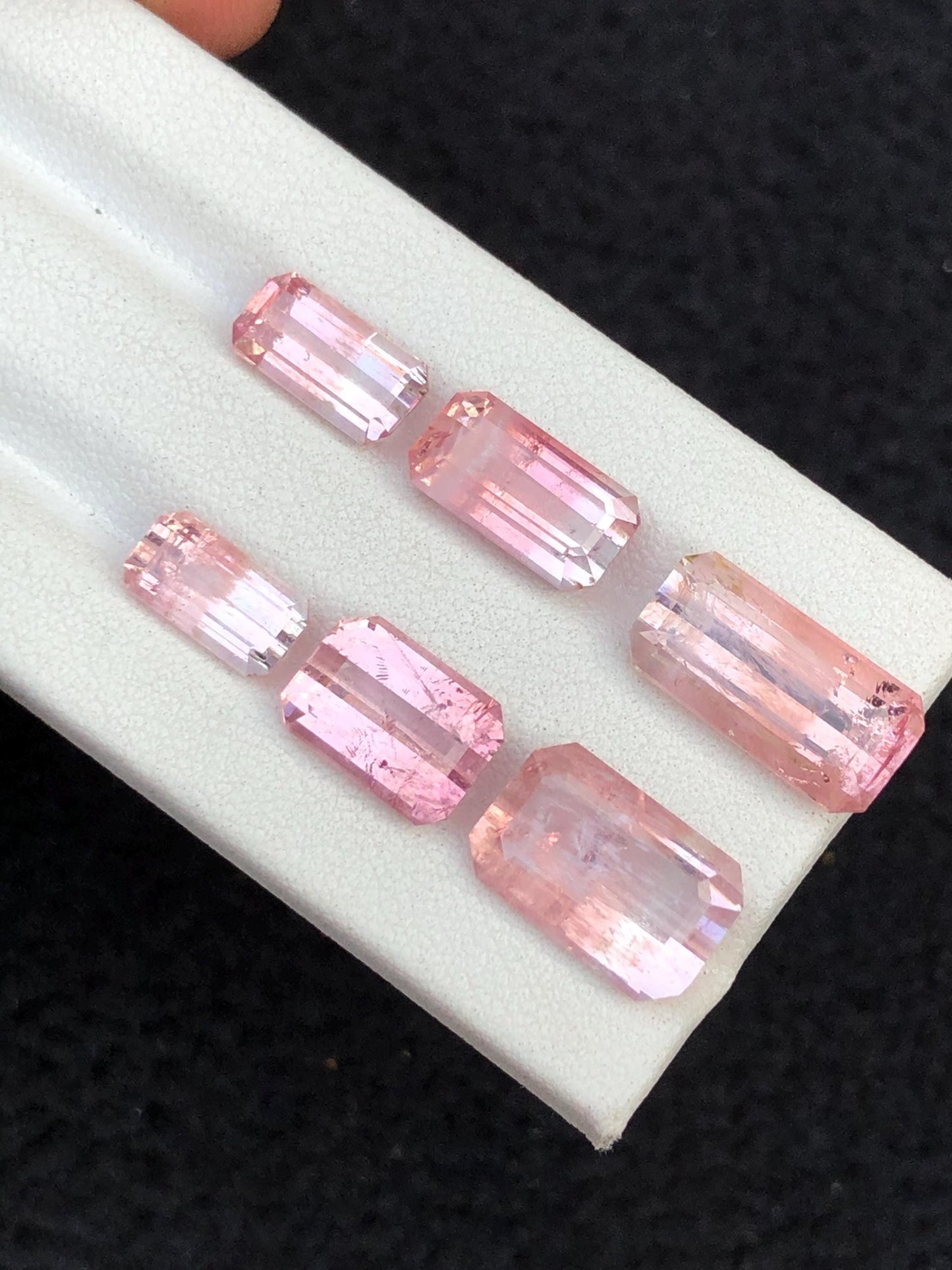 22.25 carats Bi colour faceted tourmaline