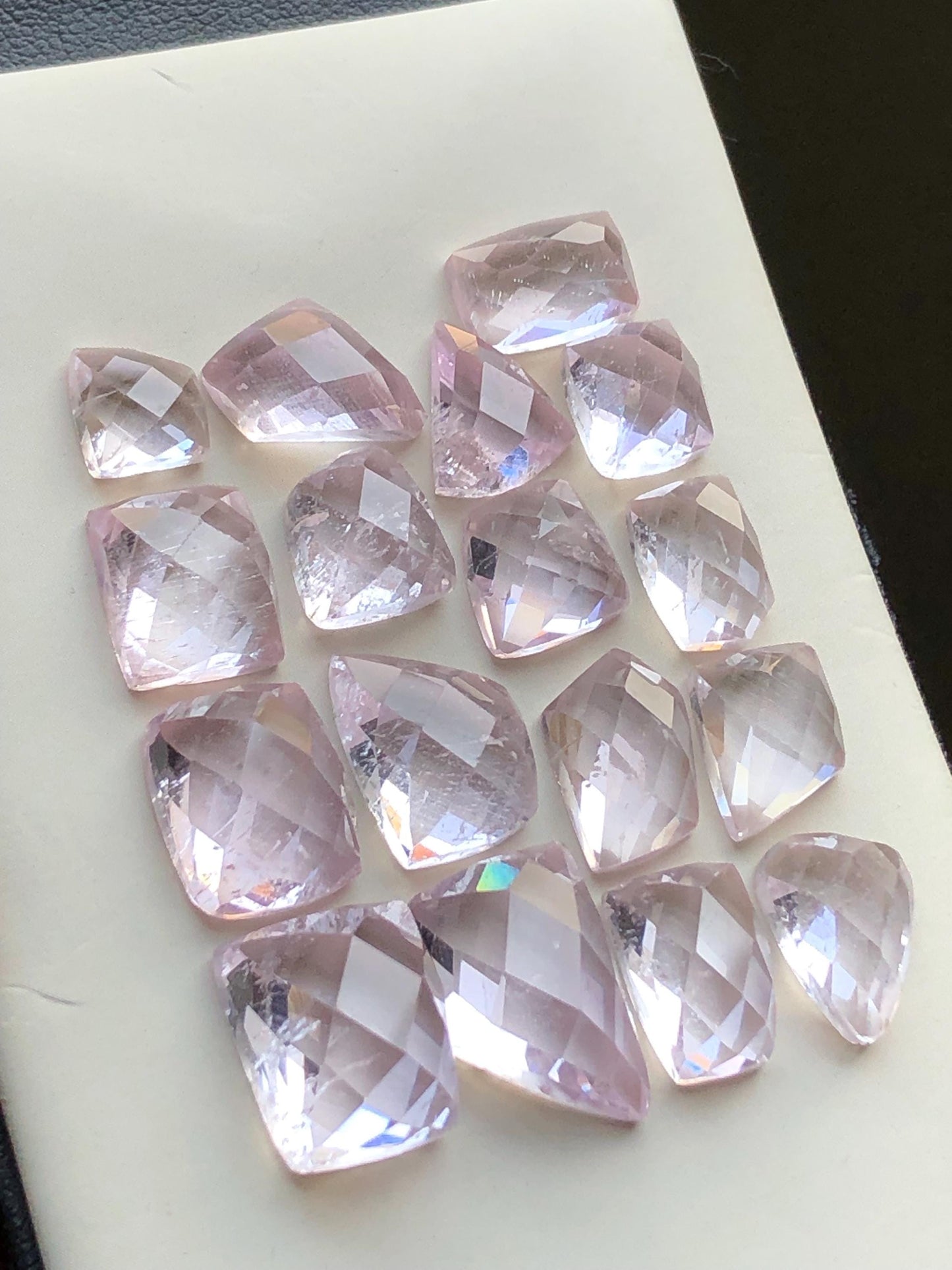 105 carats Kunzite rose cuts lot