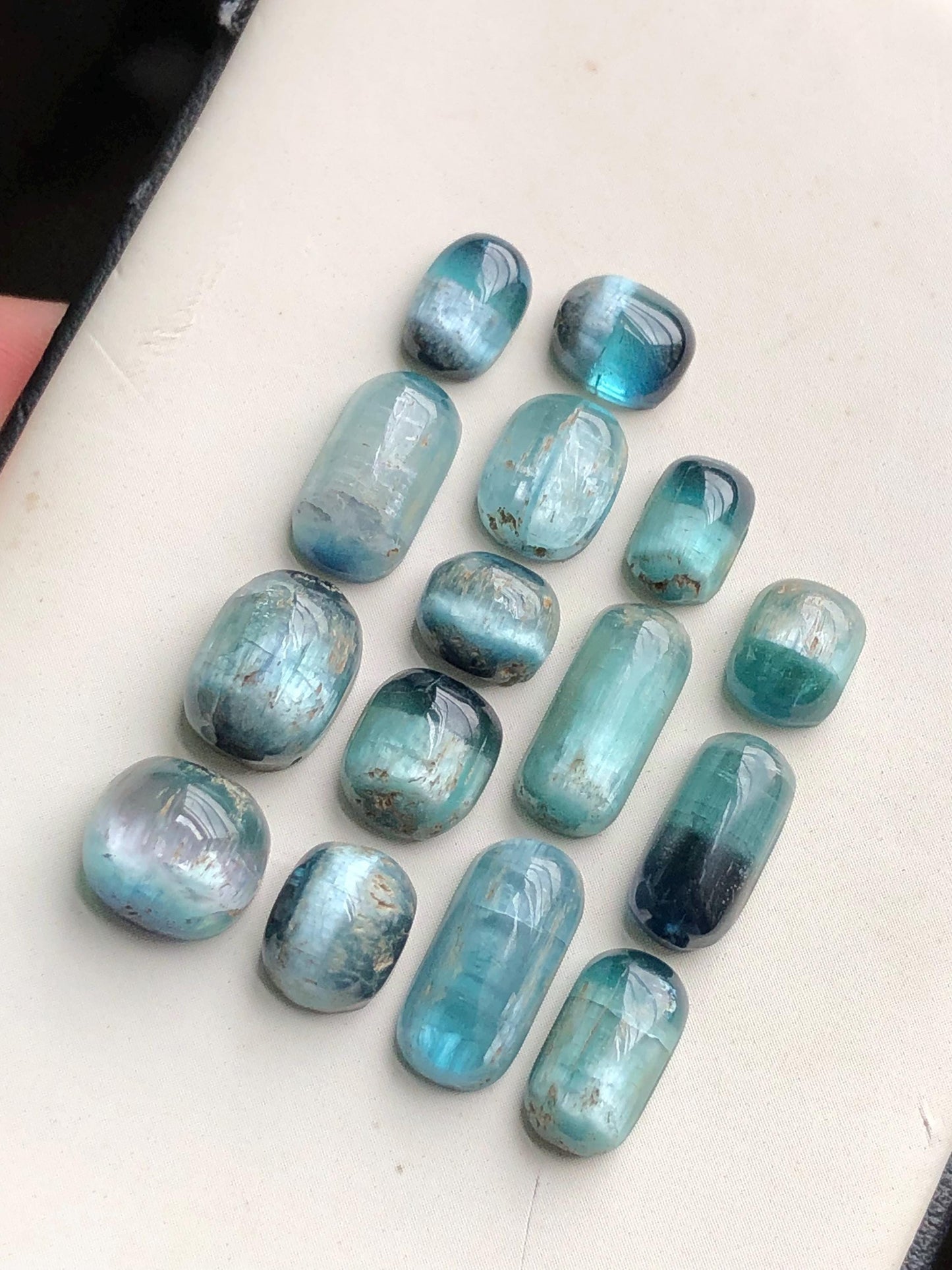 46 Cats eye tourmaline cabochons lot