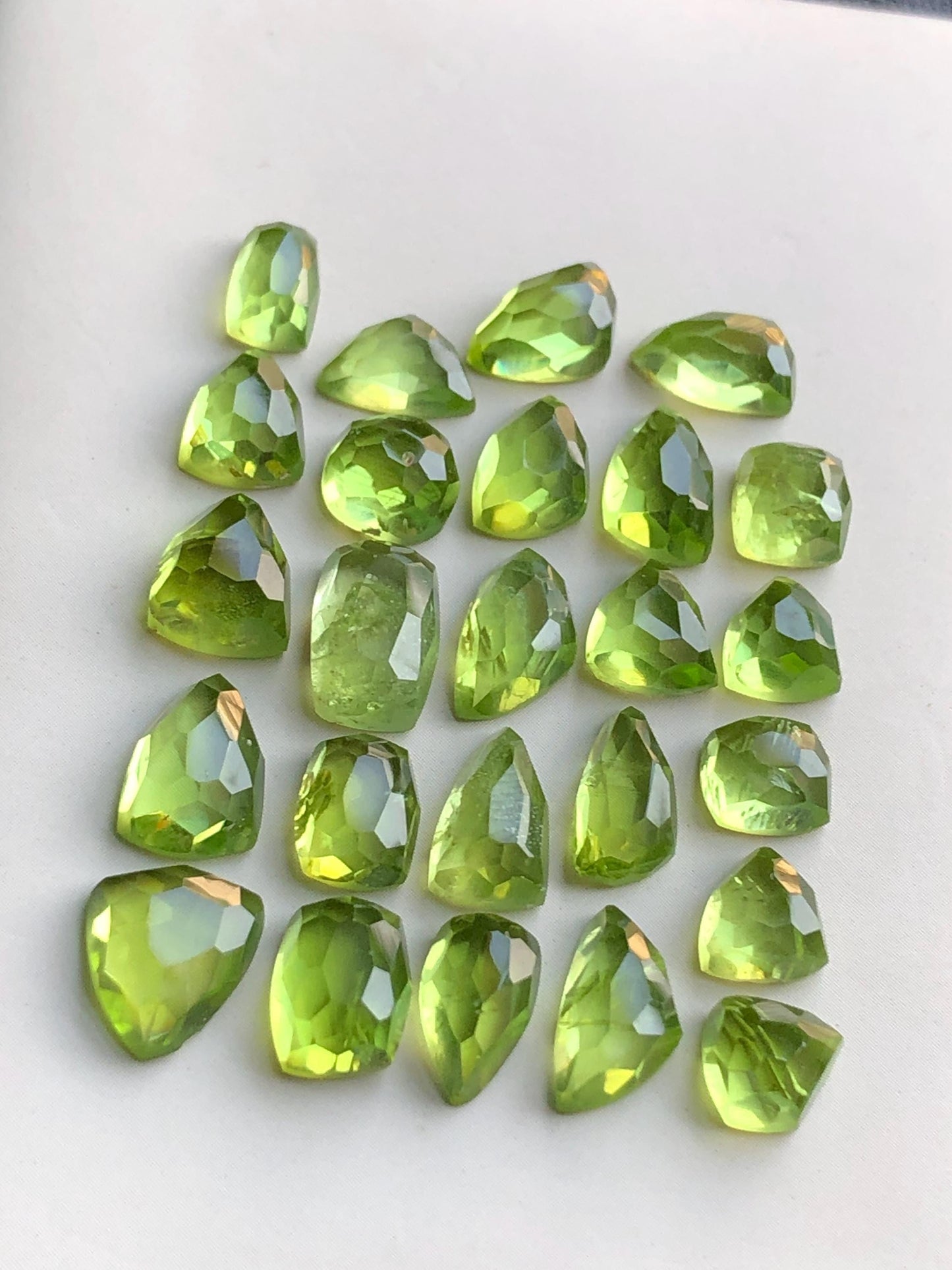 45 carats Peridot rose cuts lot