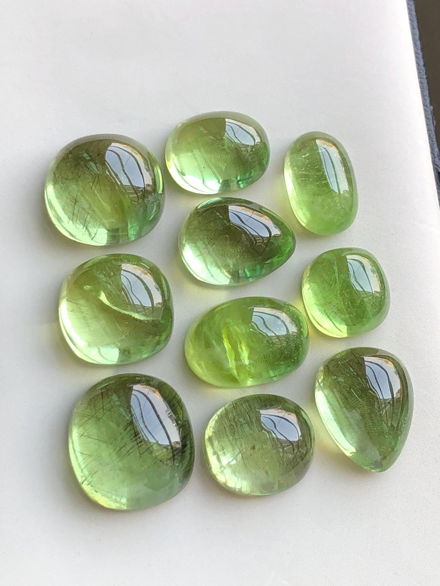 98 carats Peridot cabochons lot origin Pakistan