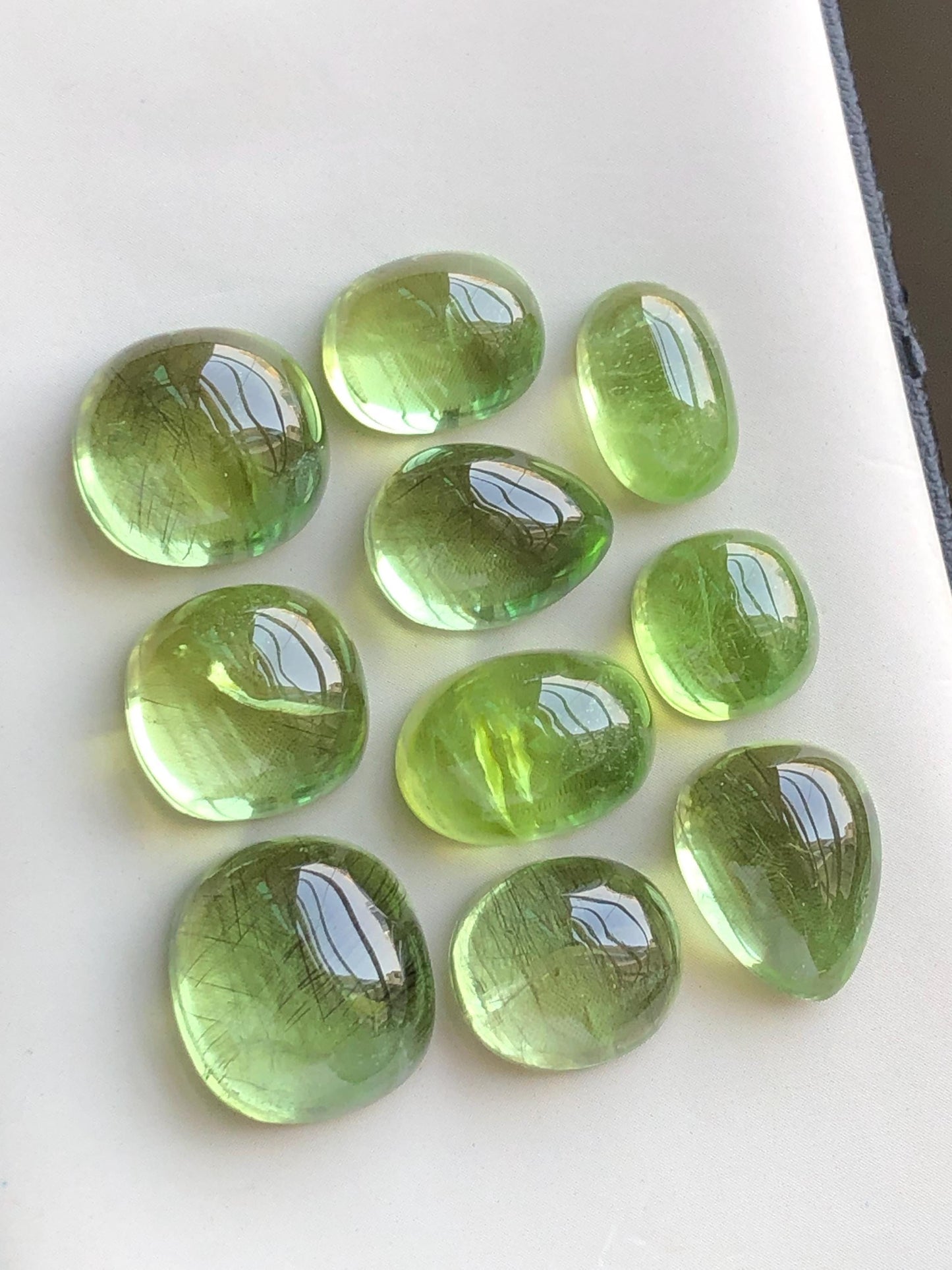 98 carats Peridot cabochons lot origin Pakistan