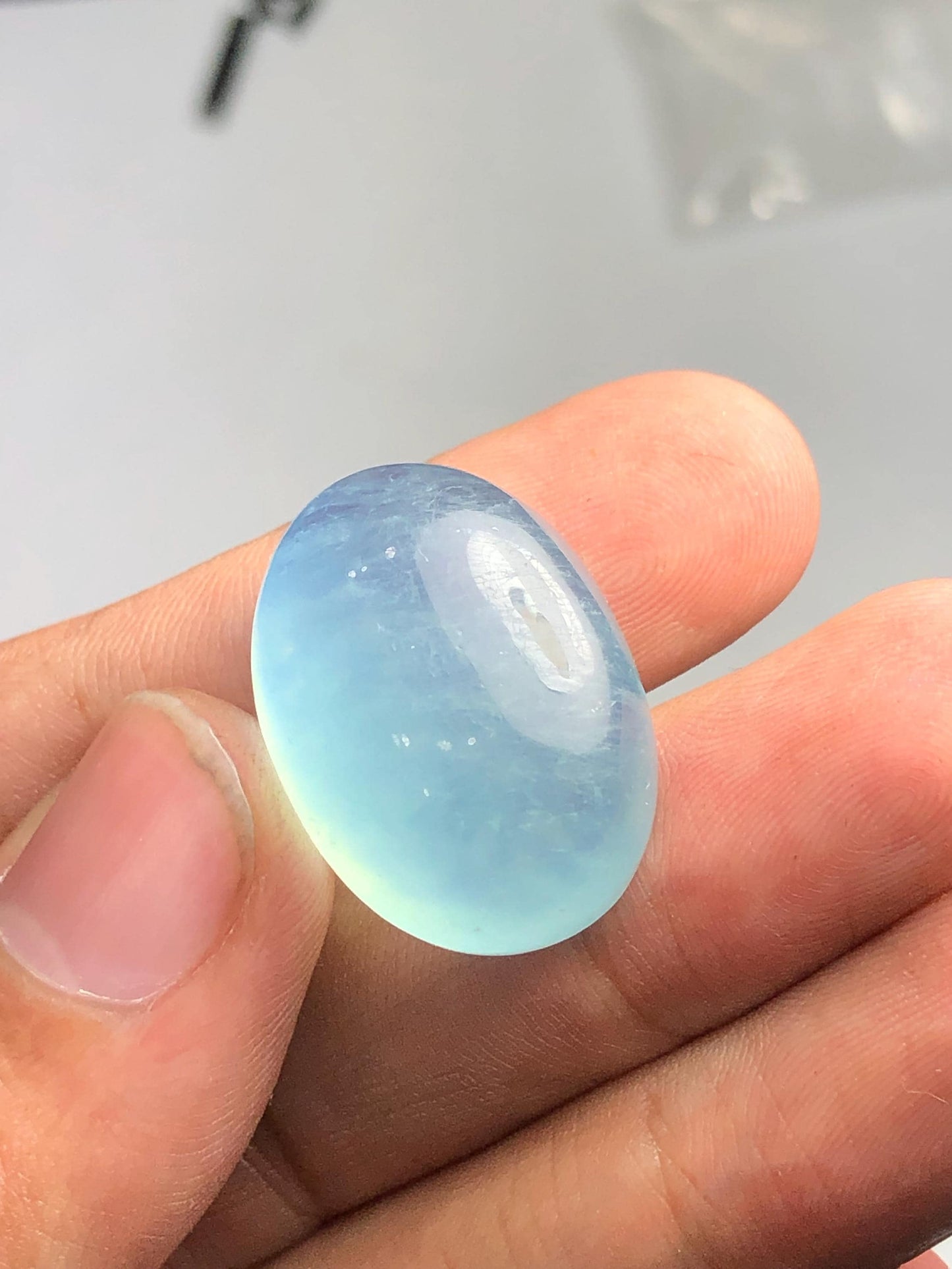 44.50 aquamarine cabochon heated