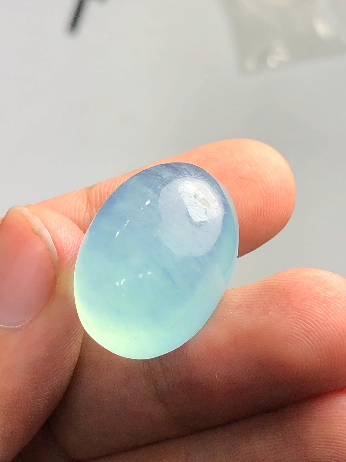 44.50 aquamarine cabochon heated