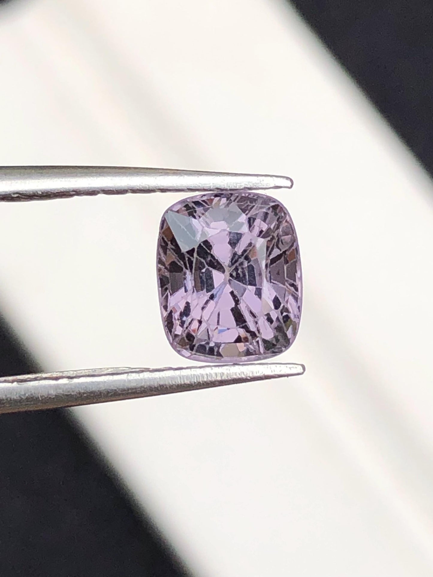 1.75 ct lavender spinel from Burma