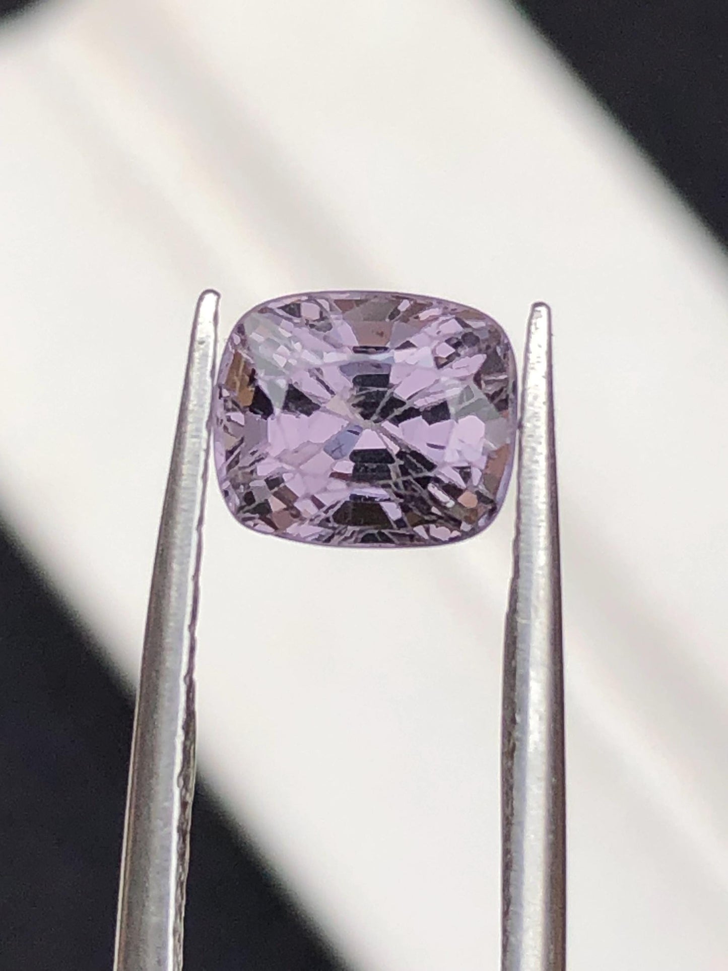 1.75 ct lavender spinel from Burma