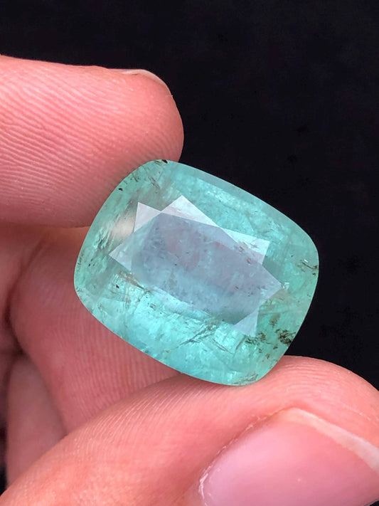 16.7 CTs chitral emerald natural