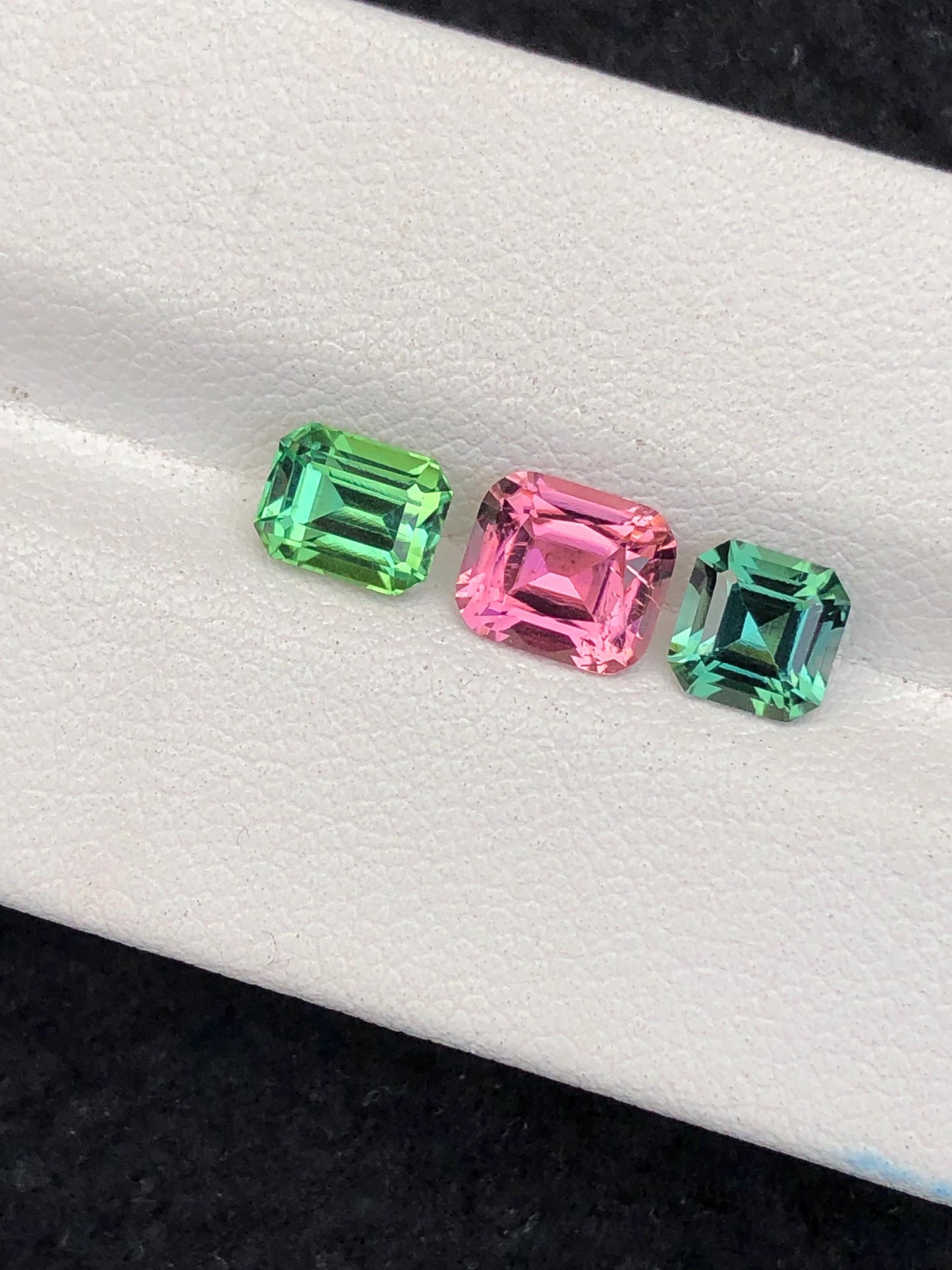 3.15 cts bright green & pink tourmaline faceted natural