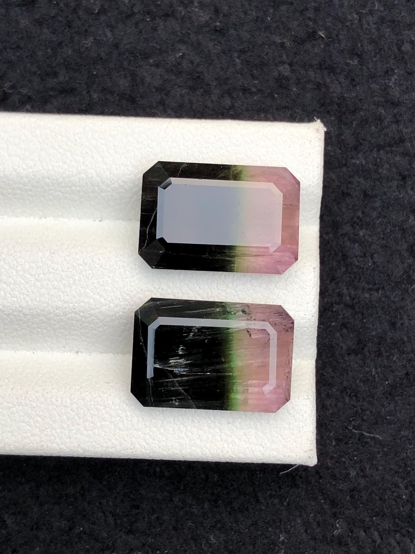 18.40 CTs bi colour tourmaline pair natural faceted