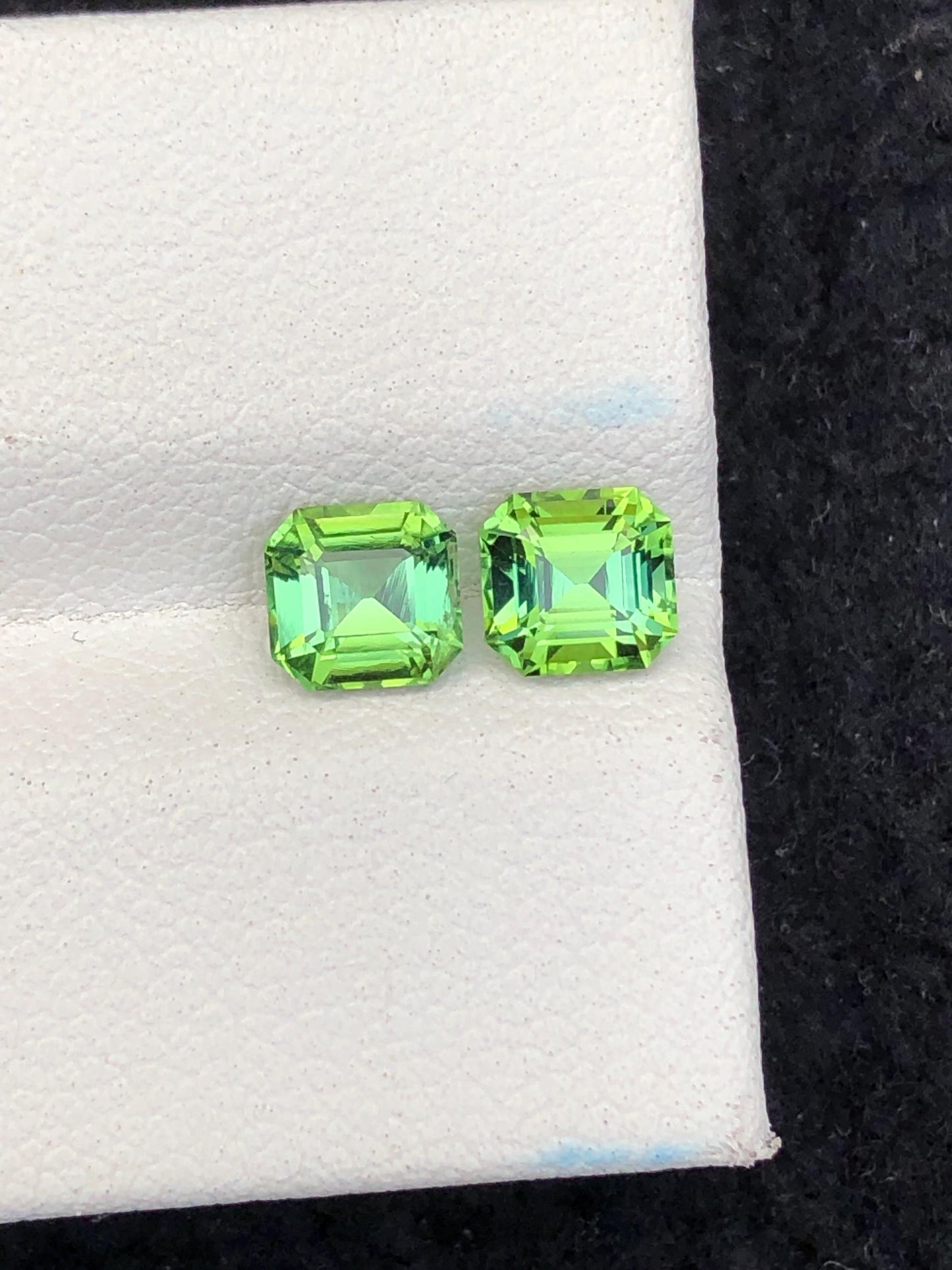 1.60 CTs green tourmaline pair faceted natural