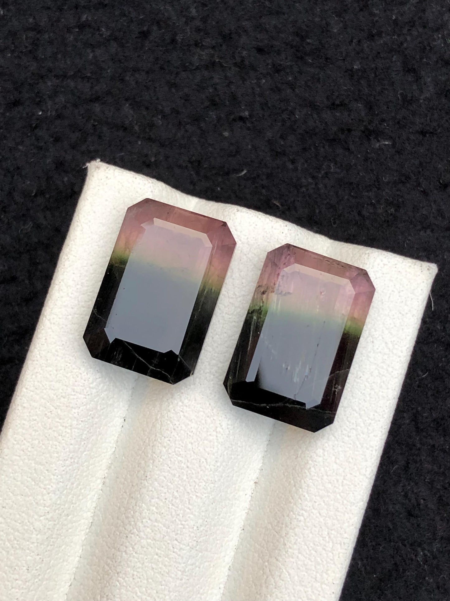 18.40 CTs bi colour tourmaline pair natural faceted