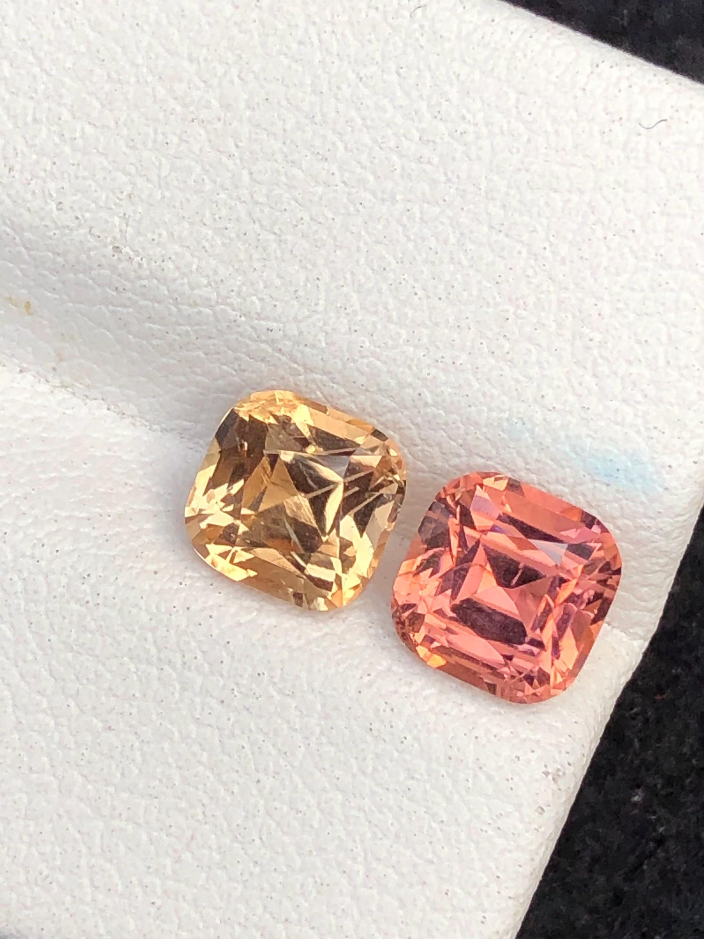 2.60 CTs rare colour tourmaline reverse pair origin Afghanistan