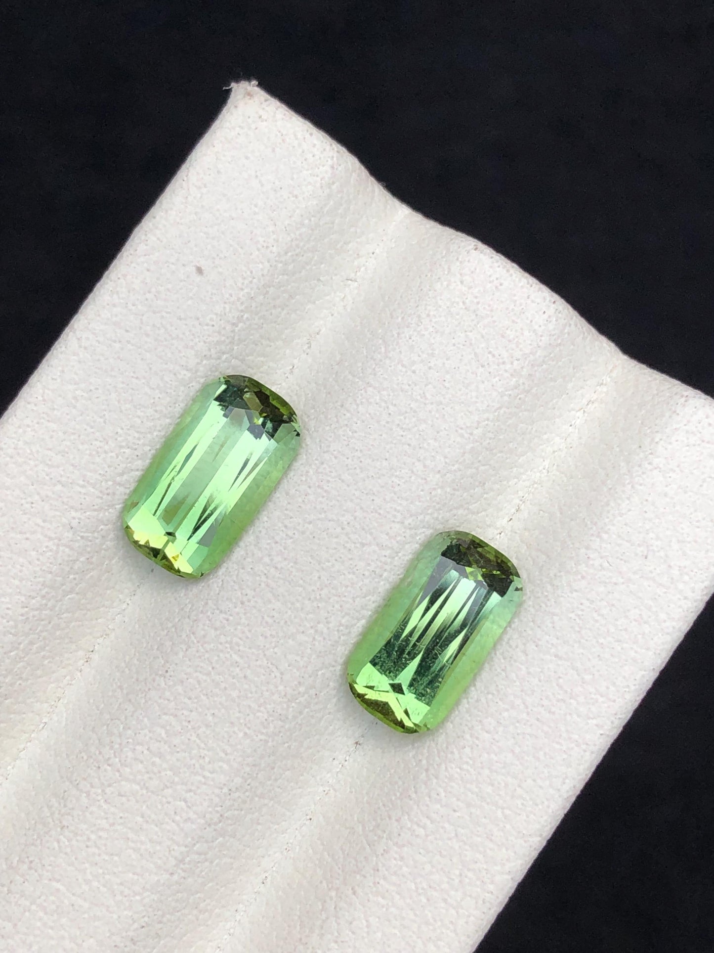 3.65 CTs green tourmaline pair faceted natural