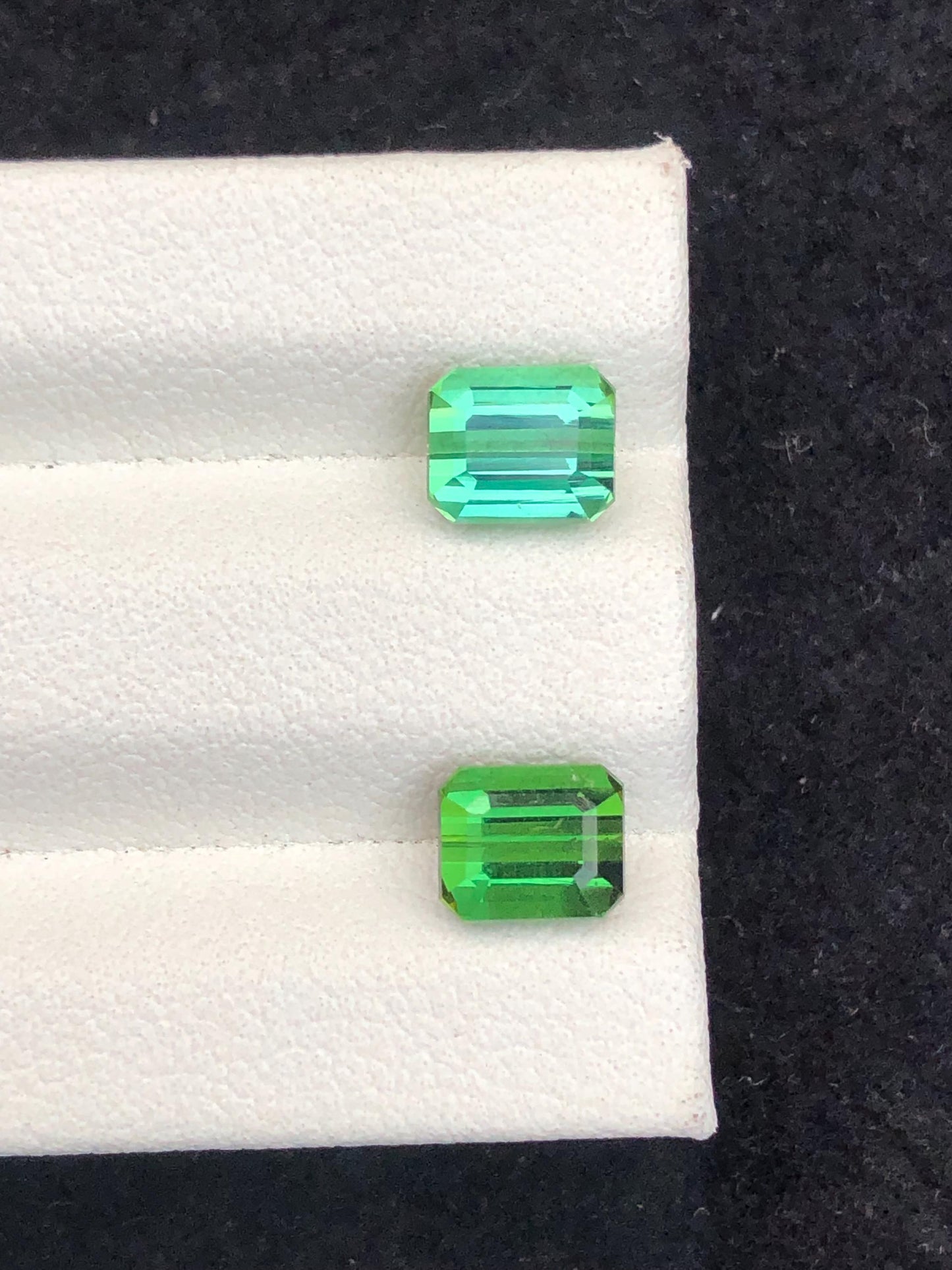 2.75 CTs green tourmaline reverse pair natural faceted