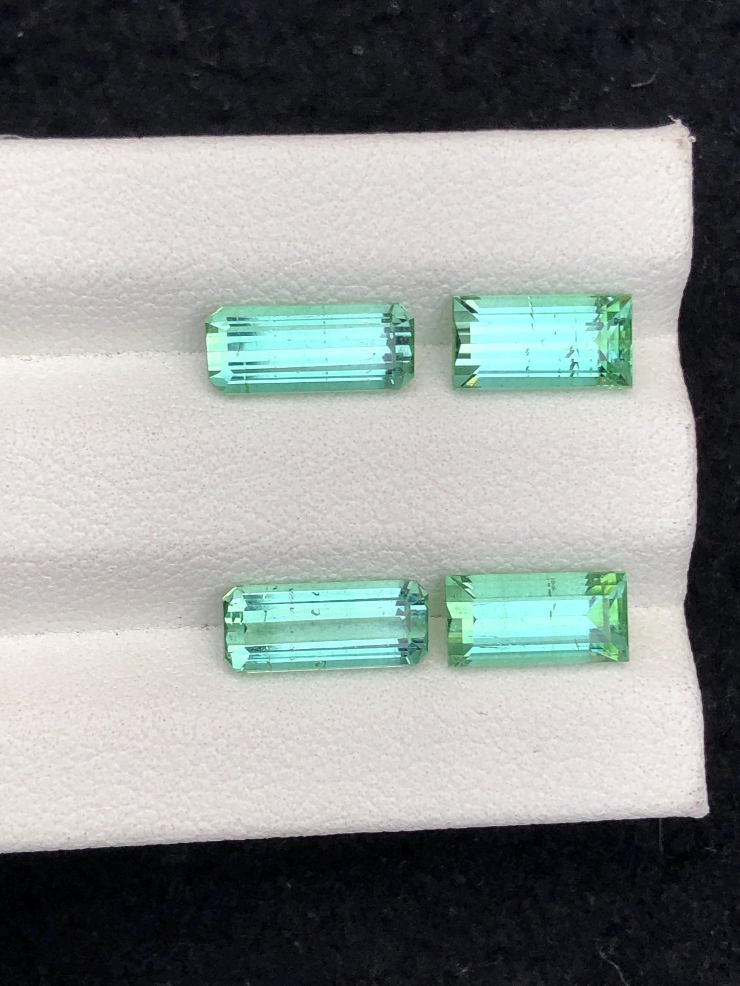 5.70 CTs green tourmaline pairs natural faceted