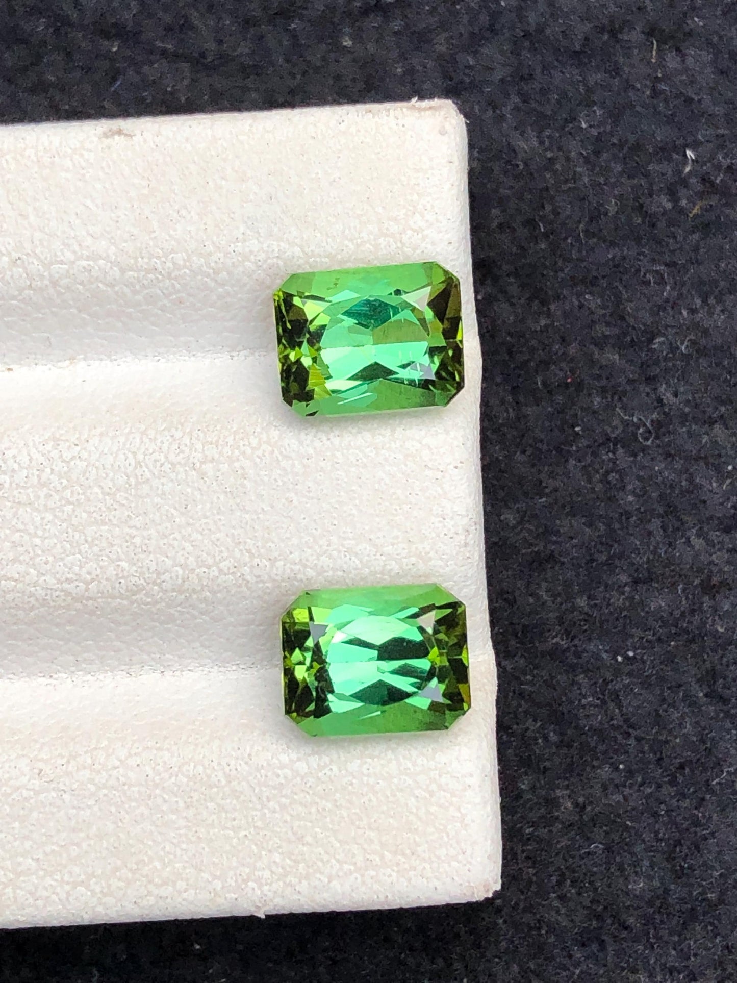 3.90 CTs green tourmaline pair eye clean